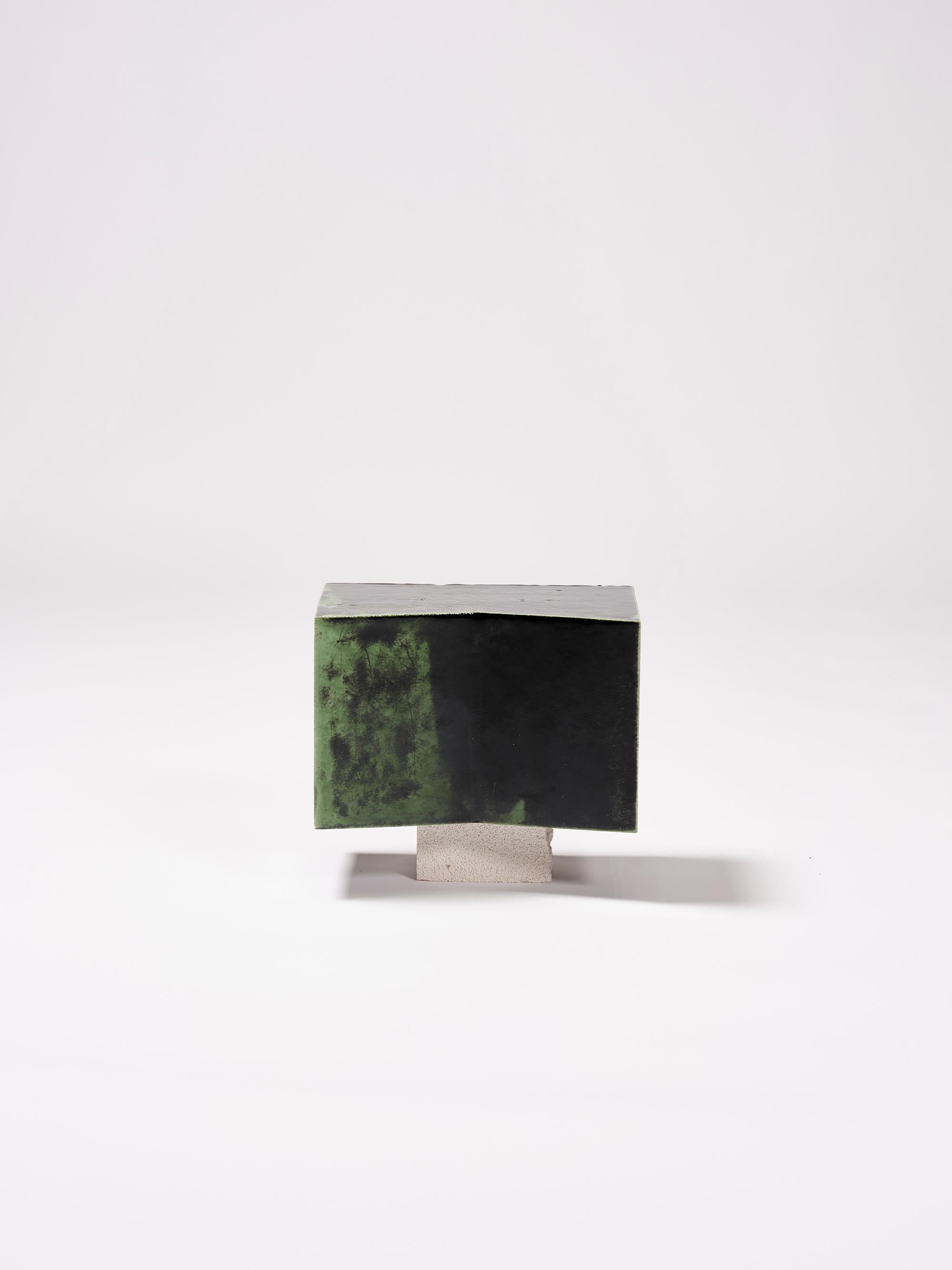 Contemporary Ceramic Table Lectern Reading Desk Glazed Earthenware Green Black 2