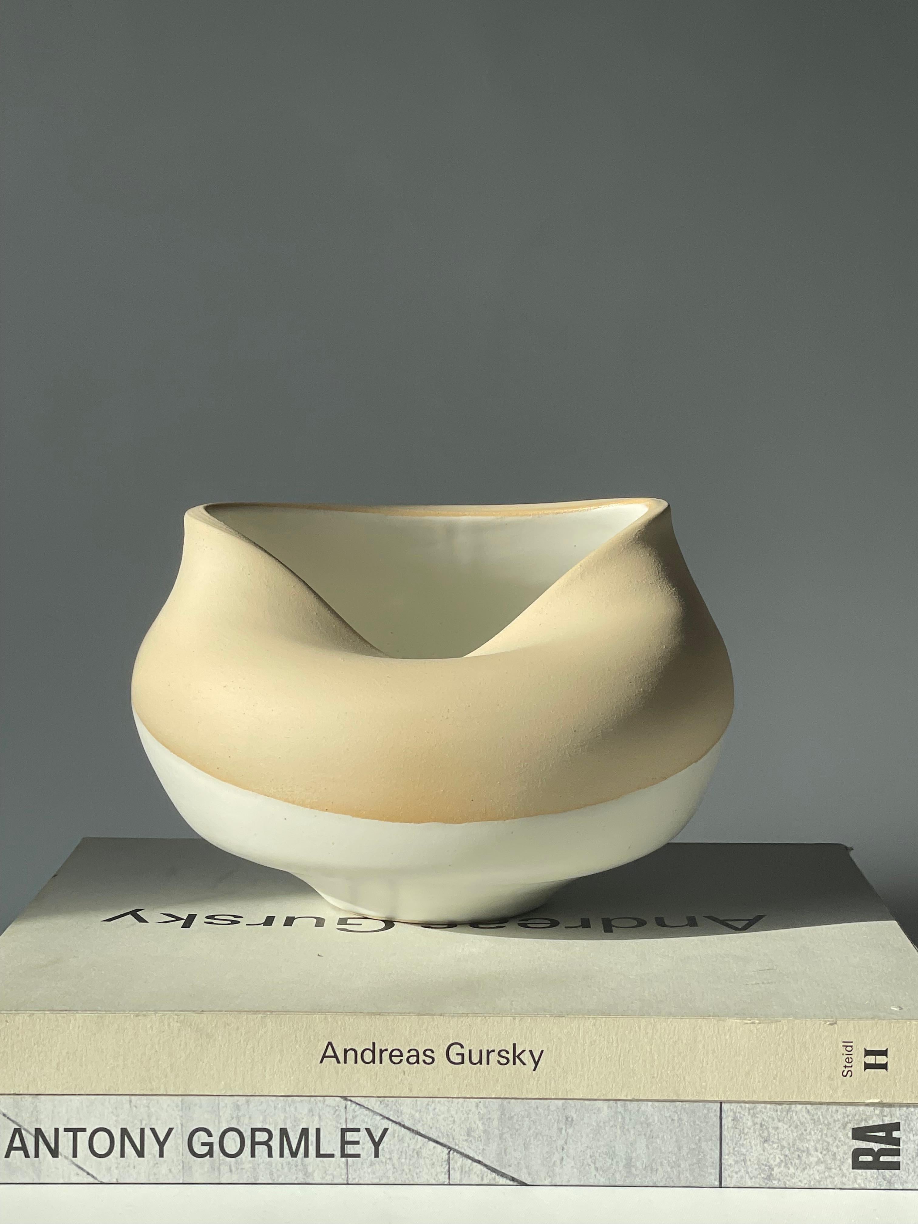 Contemporary Ceramic Two-Tone Matt Unglazed Waved Pottery Vase by FD21 Clay In New Condition For Sale In London, England