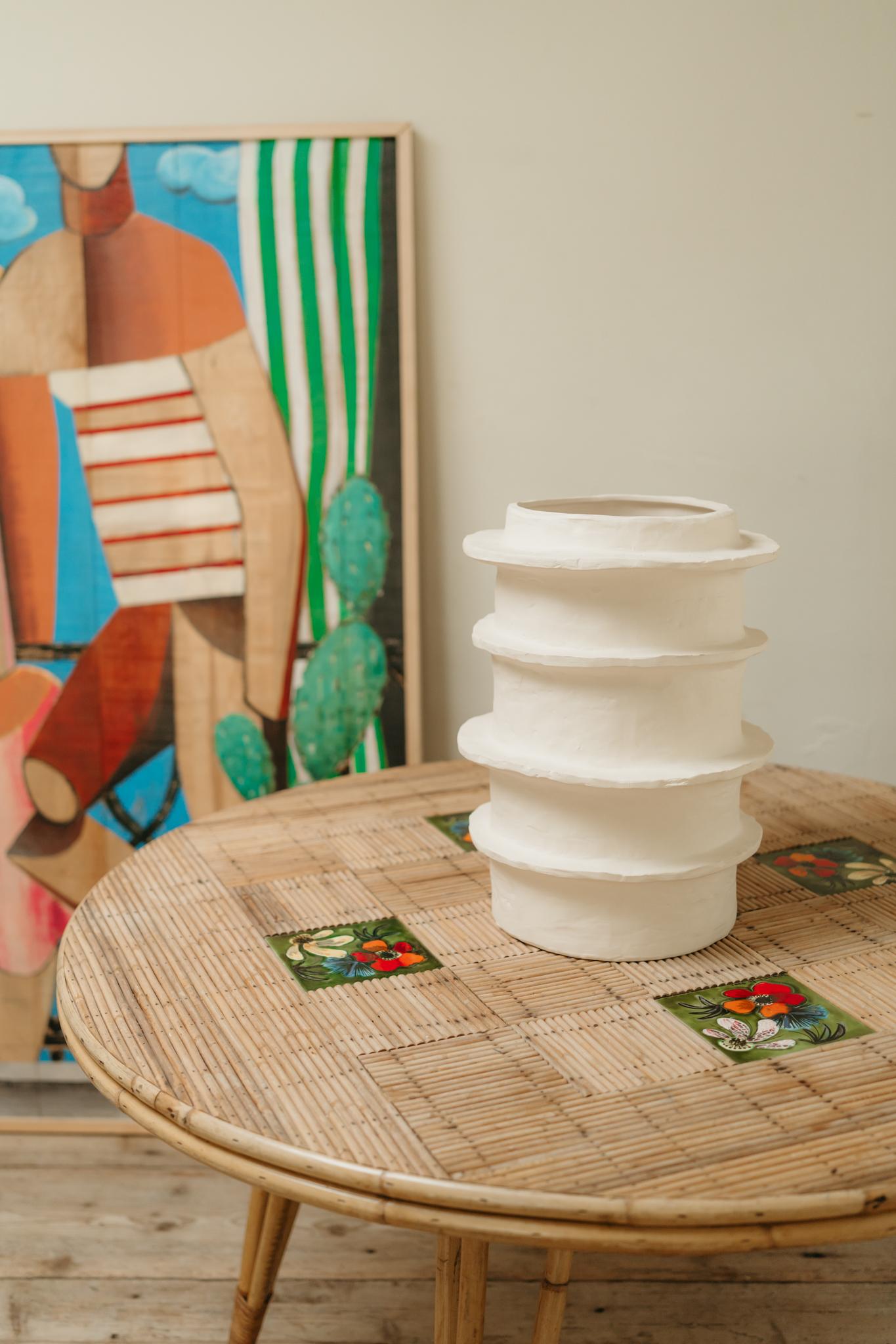 contemporary ceramic vase ... For Sale 4