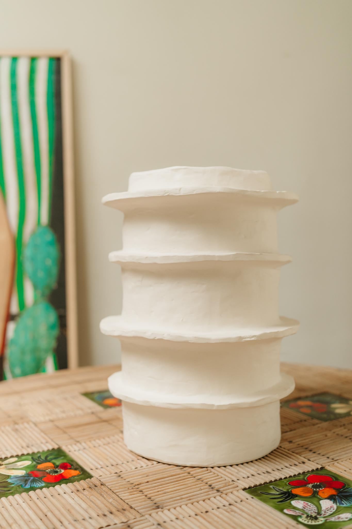 contemporary ceramic vase ... In New Condition For Sale In Brecht, BE