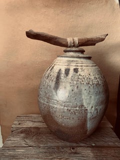 Zeitgenössische Keramikvase, 21 Jahrhundert Entworfen von Iris Miller (מילר) Assulin