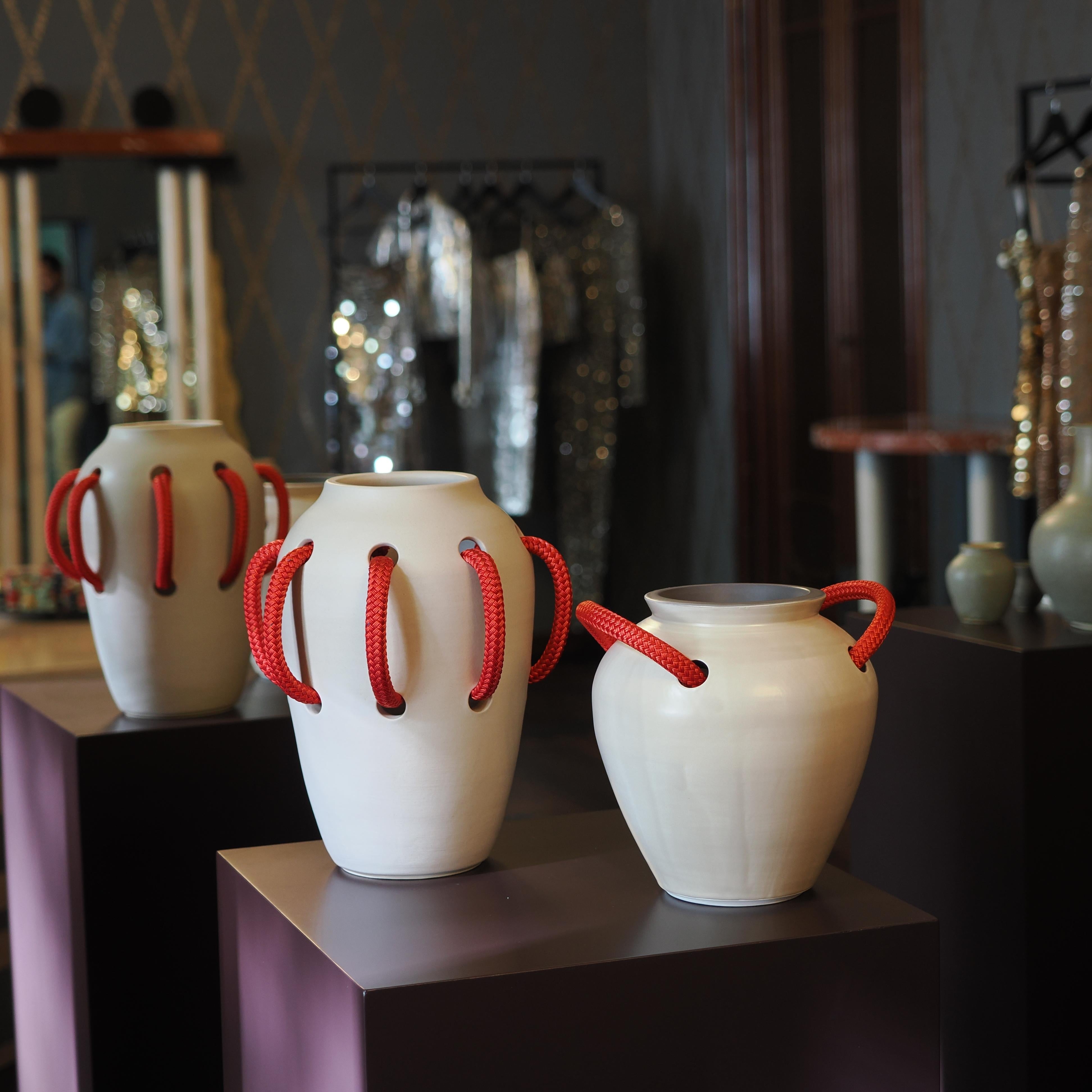 Contemporary vase handmade by Laura De Grinyo in Ibiza. 
This vase titled ‘Red Lady N.2’ is a unique piece that has been exhibited at the Milan design week and Paris art week. 
Created using artisan techniques such as the potter's wheel, hand built,