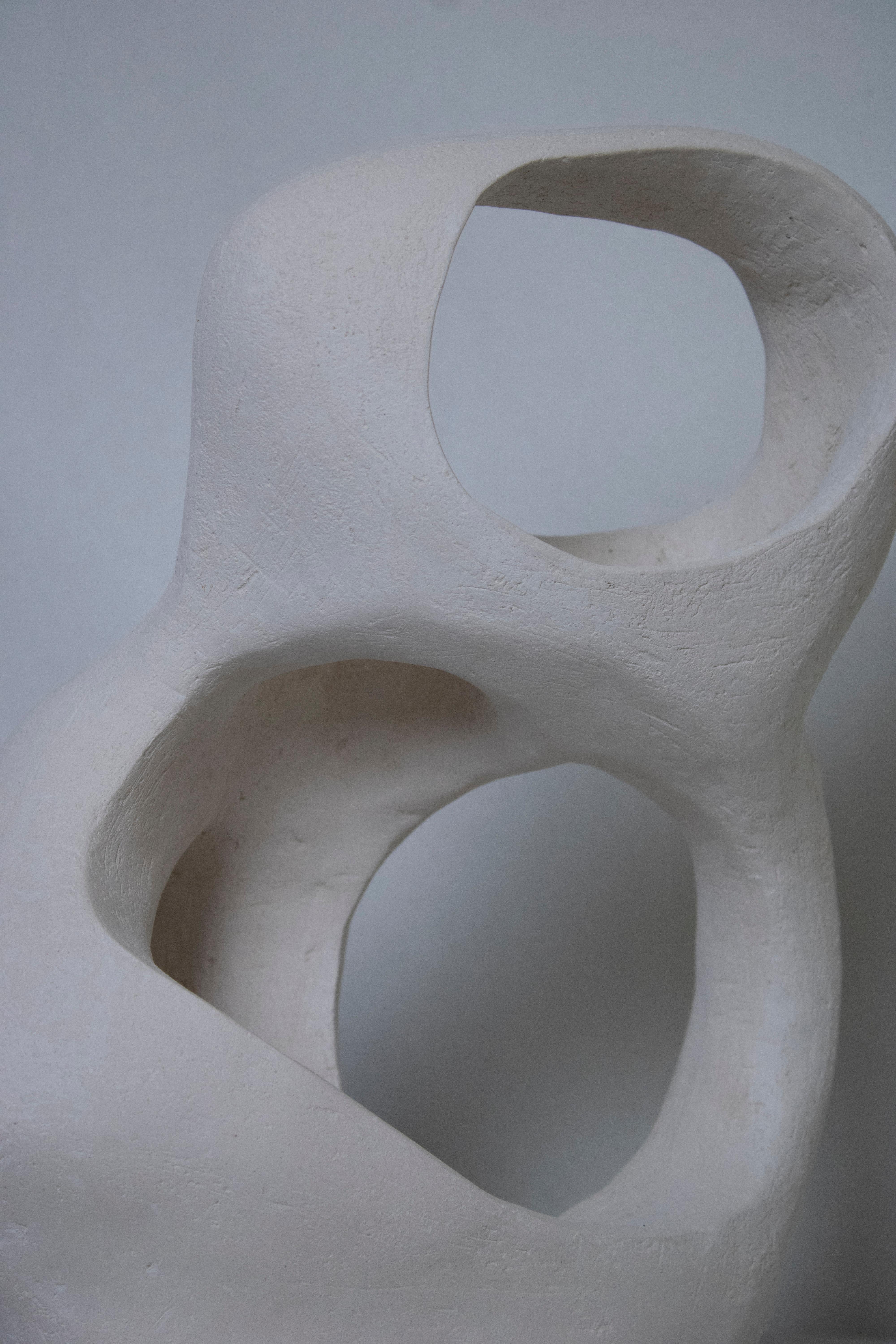 Jarrón de cerámica contemporáneo, moderno y orgánico hecho a mano 