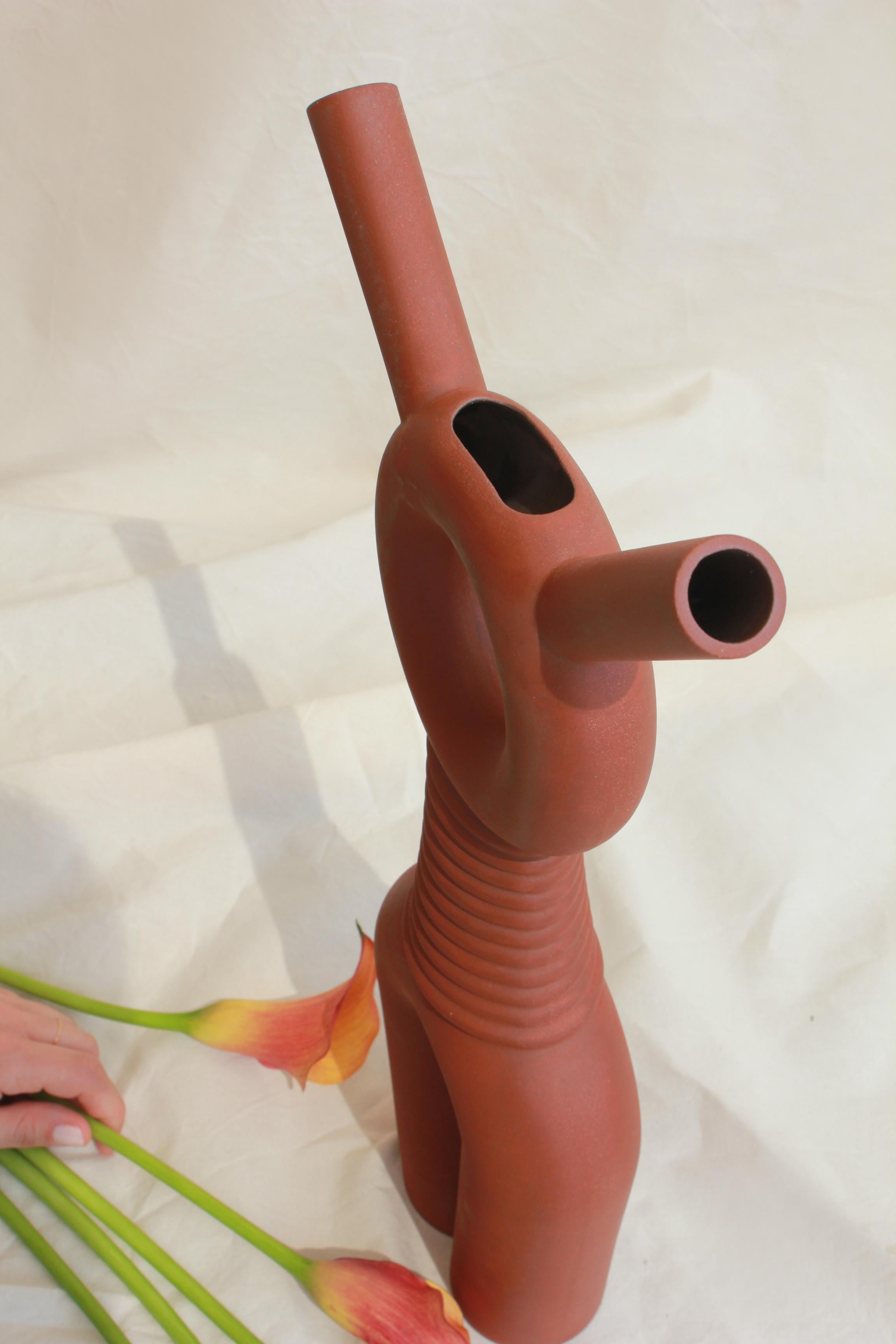 Annaffiatoio contemporaneo in ceramica per vasi e giardino in vendita 3