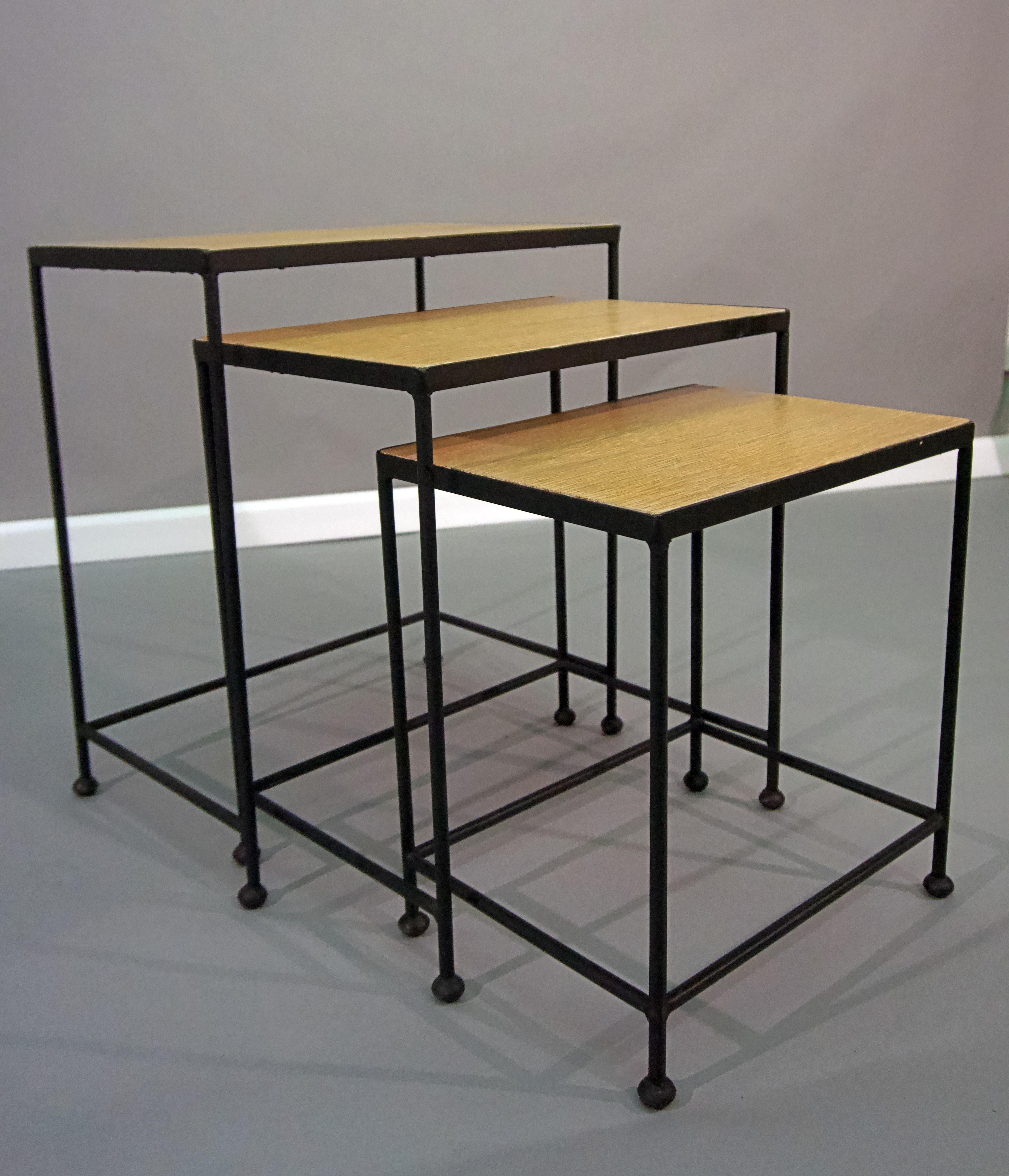 Mid-Century Modern Contemporary Cerused Oak Top Nesting Tables For Sale