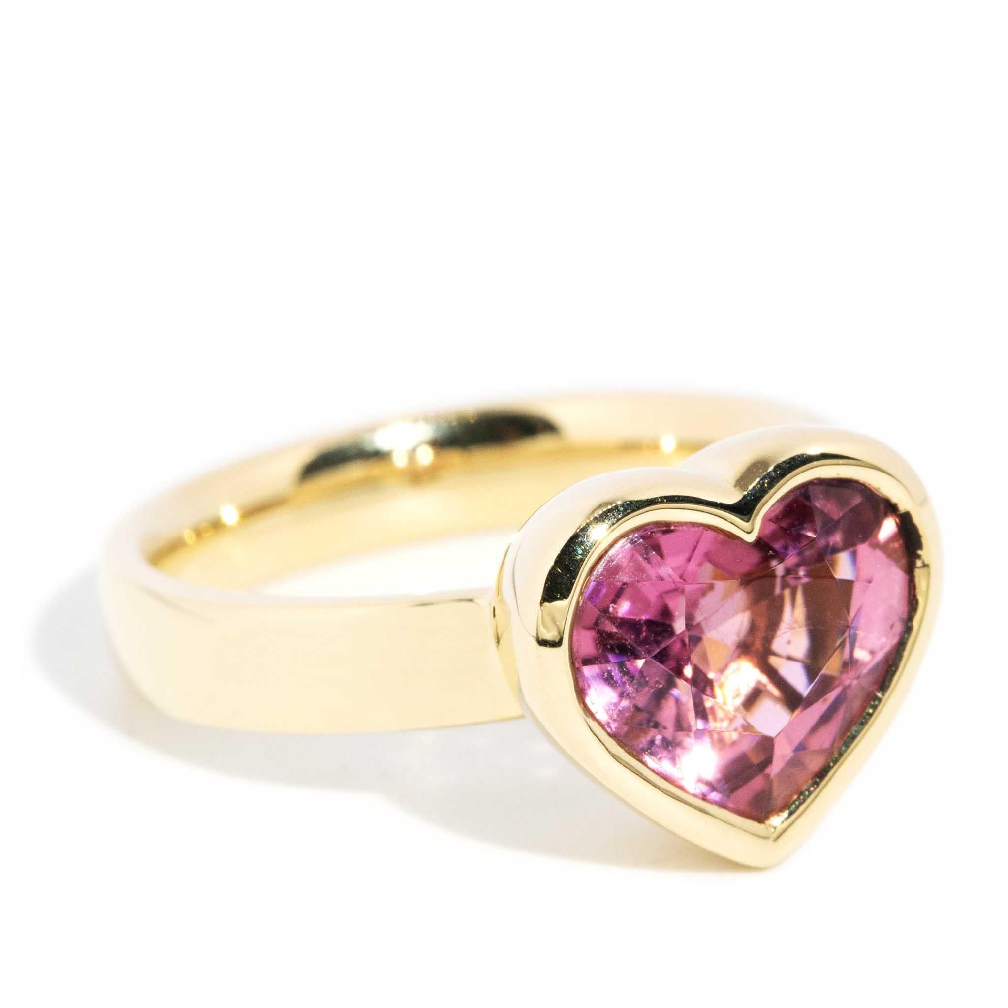 Heart Cut Contemporary Cerys 2.97 Carat Pink Tourmaline Heart Ring 18 Carat Gold For Sale