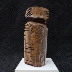 Sculpture contemporaine en bois sculpté représentant des tronçonneuses 005 par Studio Melrose