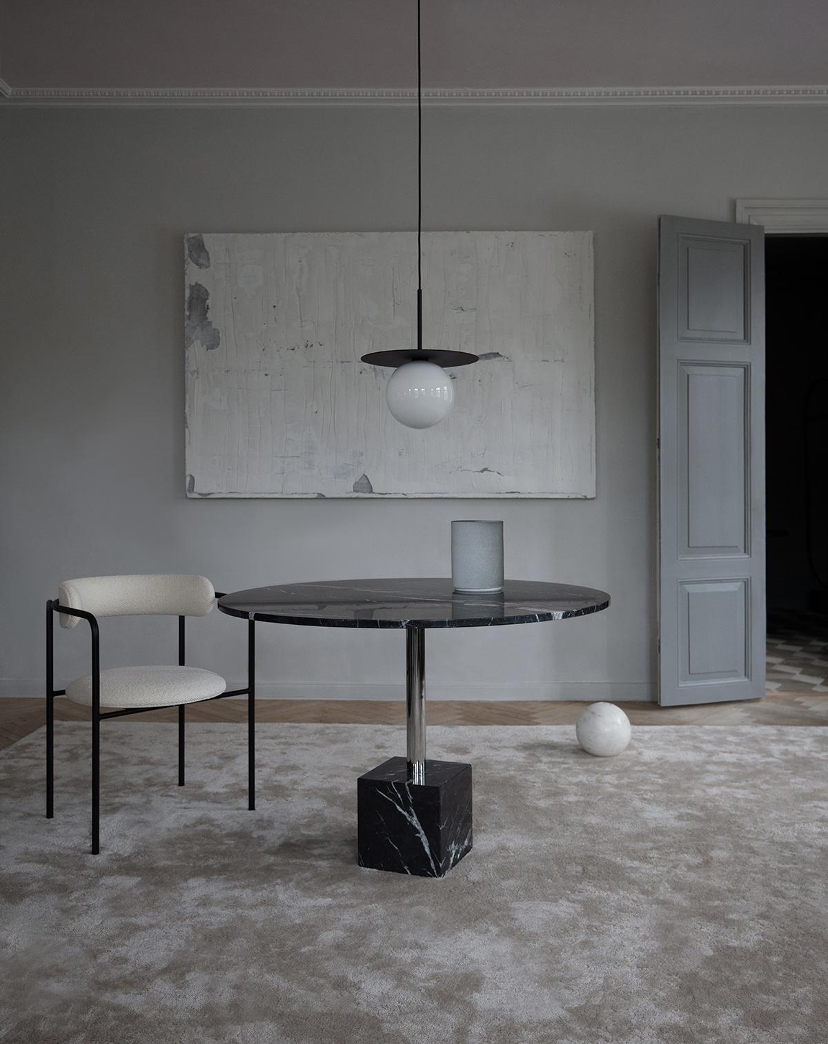 Contemporary Chair 'FF Cantilever' Cognac Leather, Chrome Legs For Sale 2