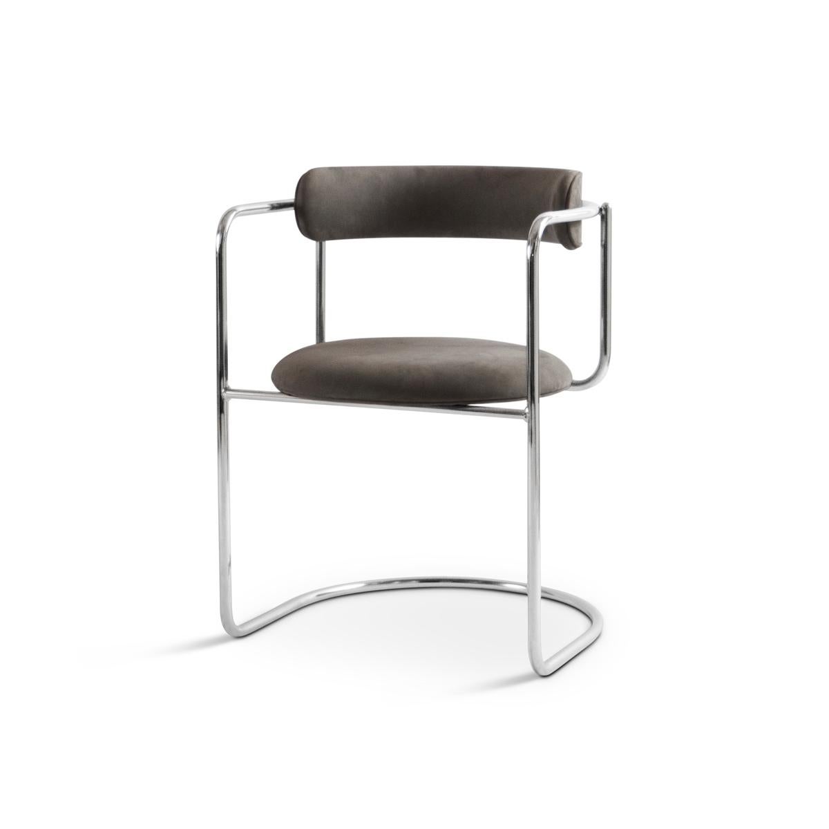 Chaise contemporaine 'FF Cantilever' en cuir de nubuck, pieds chromés en vente 1