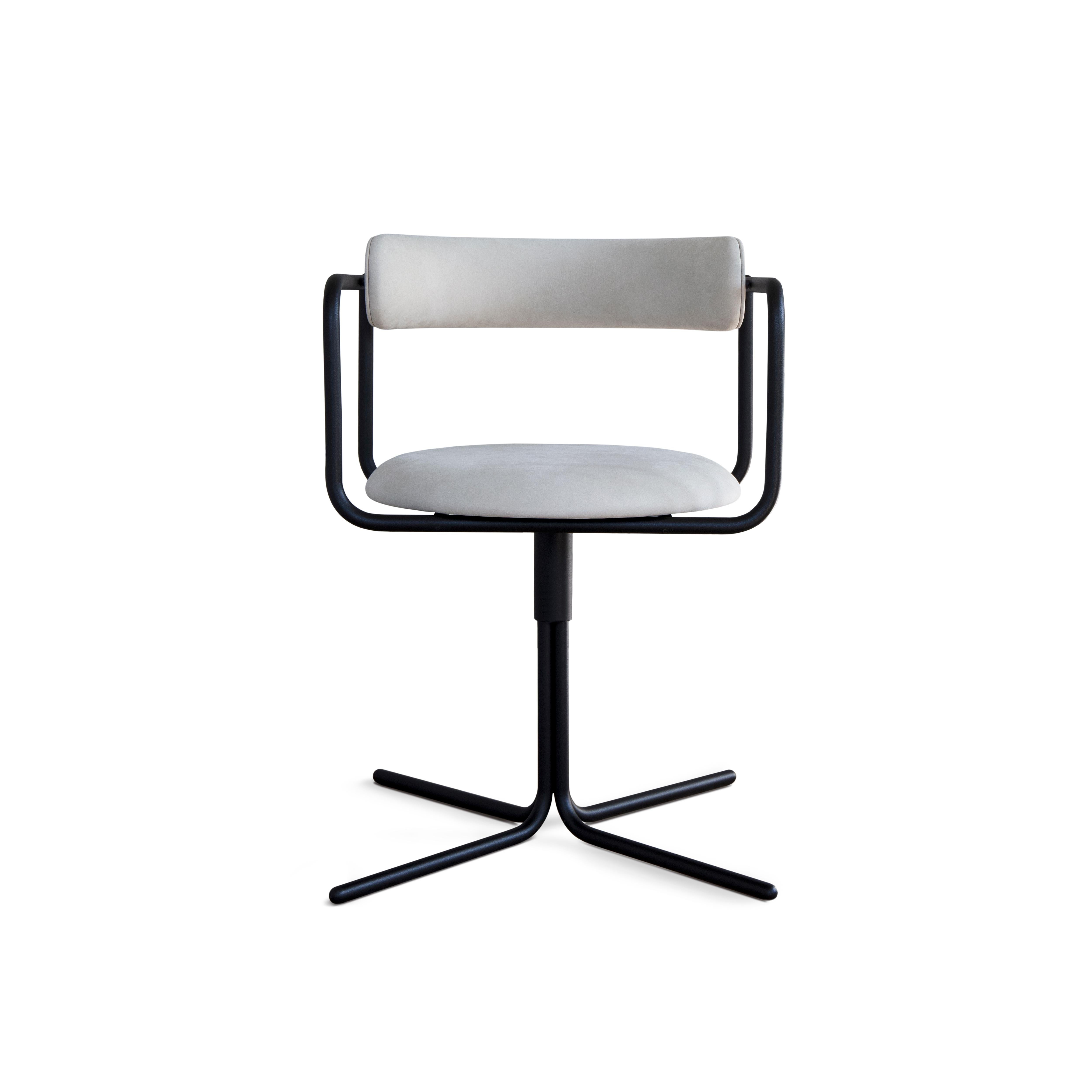 Contemporary Chair 'FF Swivel' Chrome and Leather, Cognac For Sale 3