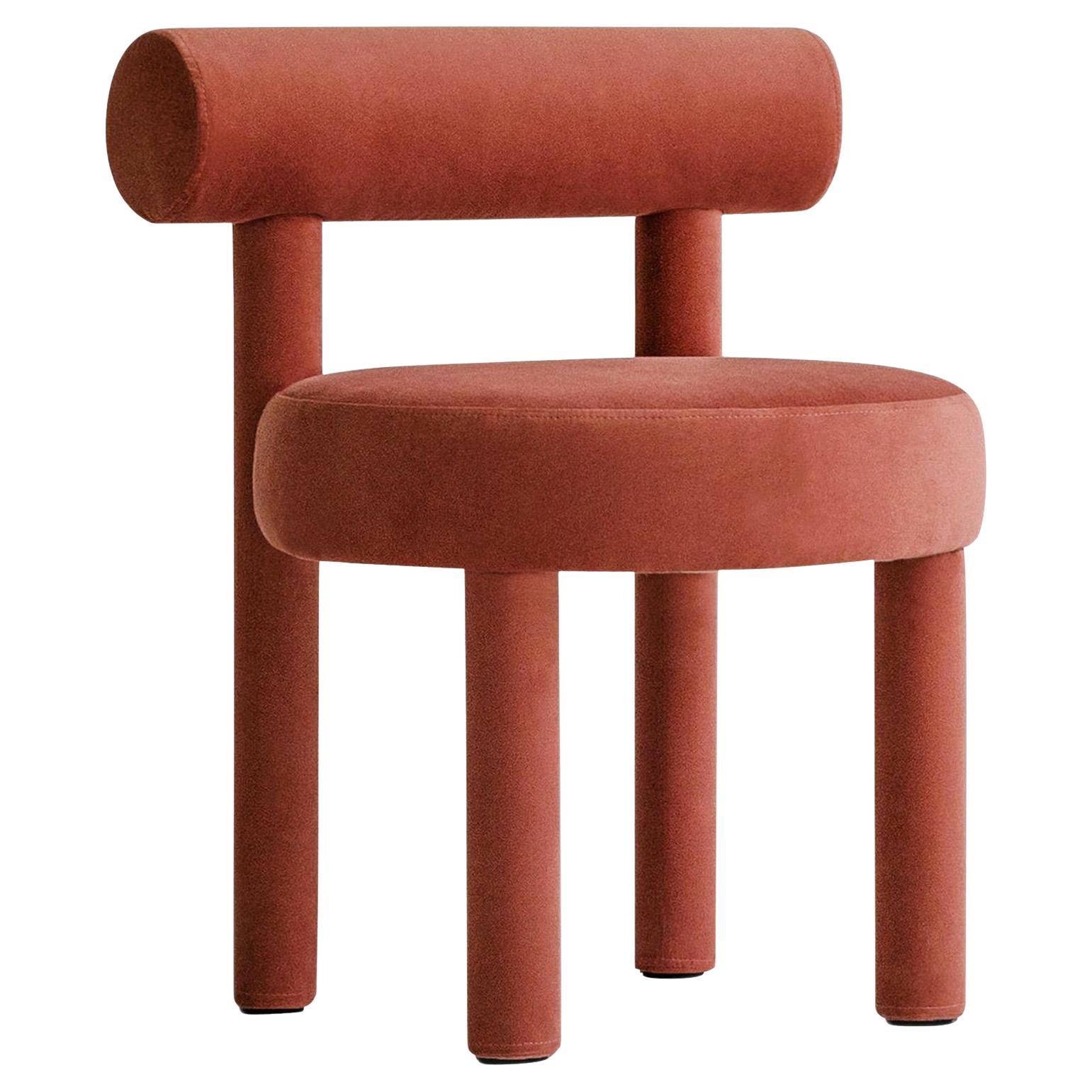 Contemporary Stuhl Gropius CS1 von NOOM, Roter Samt  im Angebot