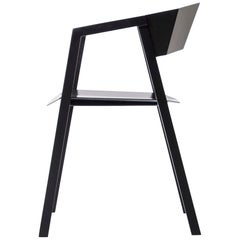 Silla Contemporánea 'K' de Aluminio 'Negra o Blanca'