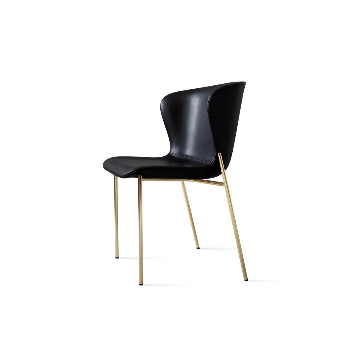Zeitgenssischer Stuhl ''Pipe'' aus schwarzem Leder, Bolero mit schwarzen Beinen  im Angebot 3