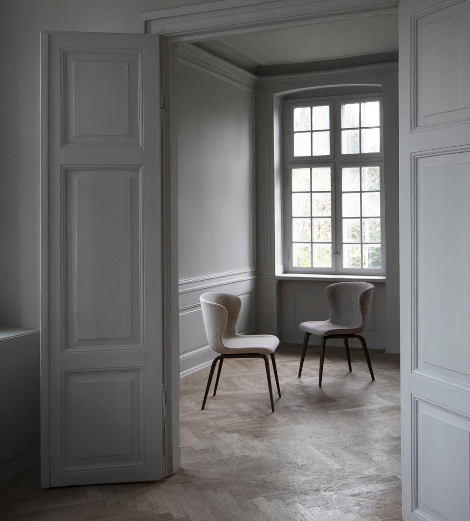 Contemporary Chair 'Pipe Wood' Geräuchertes Holz, Loop Bouclé, Creme im Angebot 6