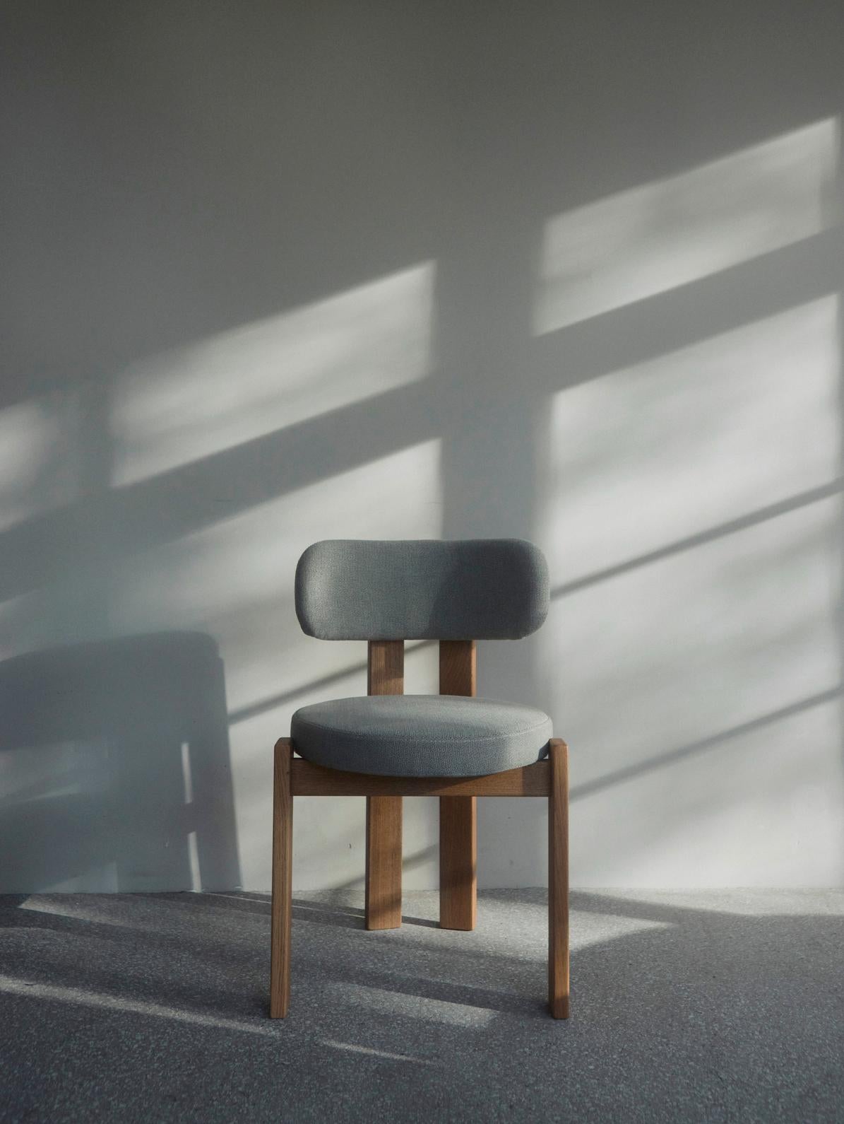 Contemporary Chair 'TR' by Fora Projects, Medium Oak, Vidar col.1511 2