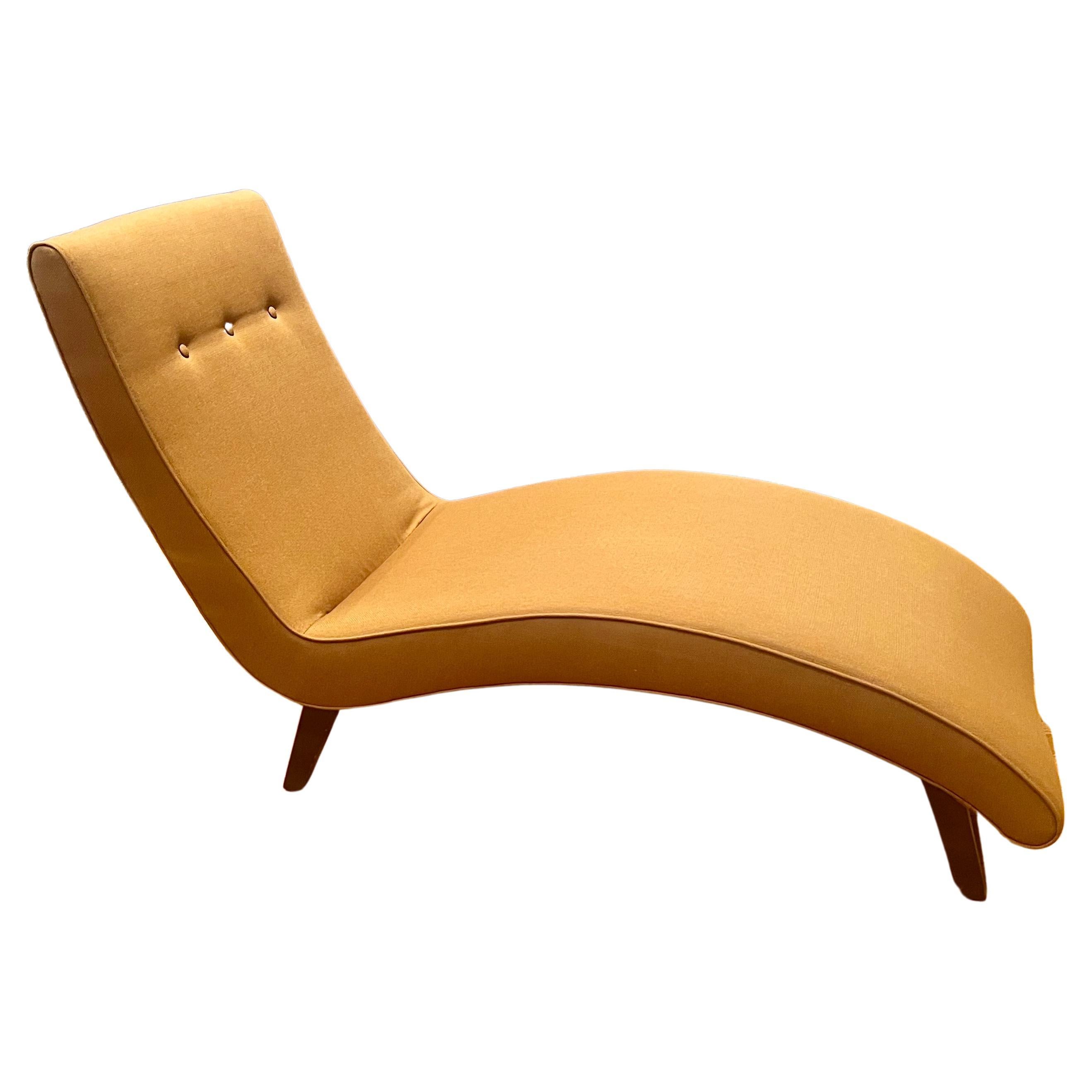 Fabulous Chaise lounge upholstered in rust color fabric very clean , almost no used nice foam great looks well made by American company room & Board 2010 solid and sturdy.