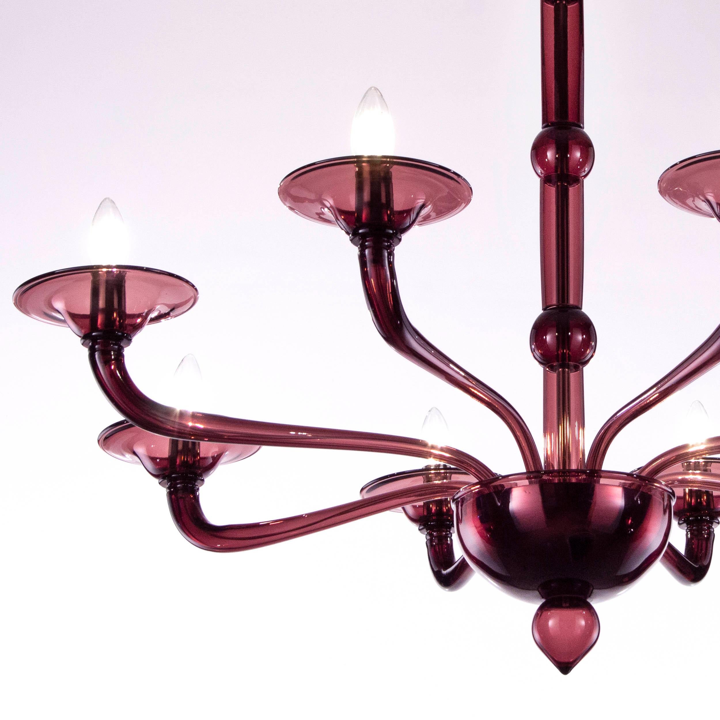 Contemporary Chandelier, 8 Arms Aubergine Murano Glass by Multiforme  For Sale 1