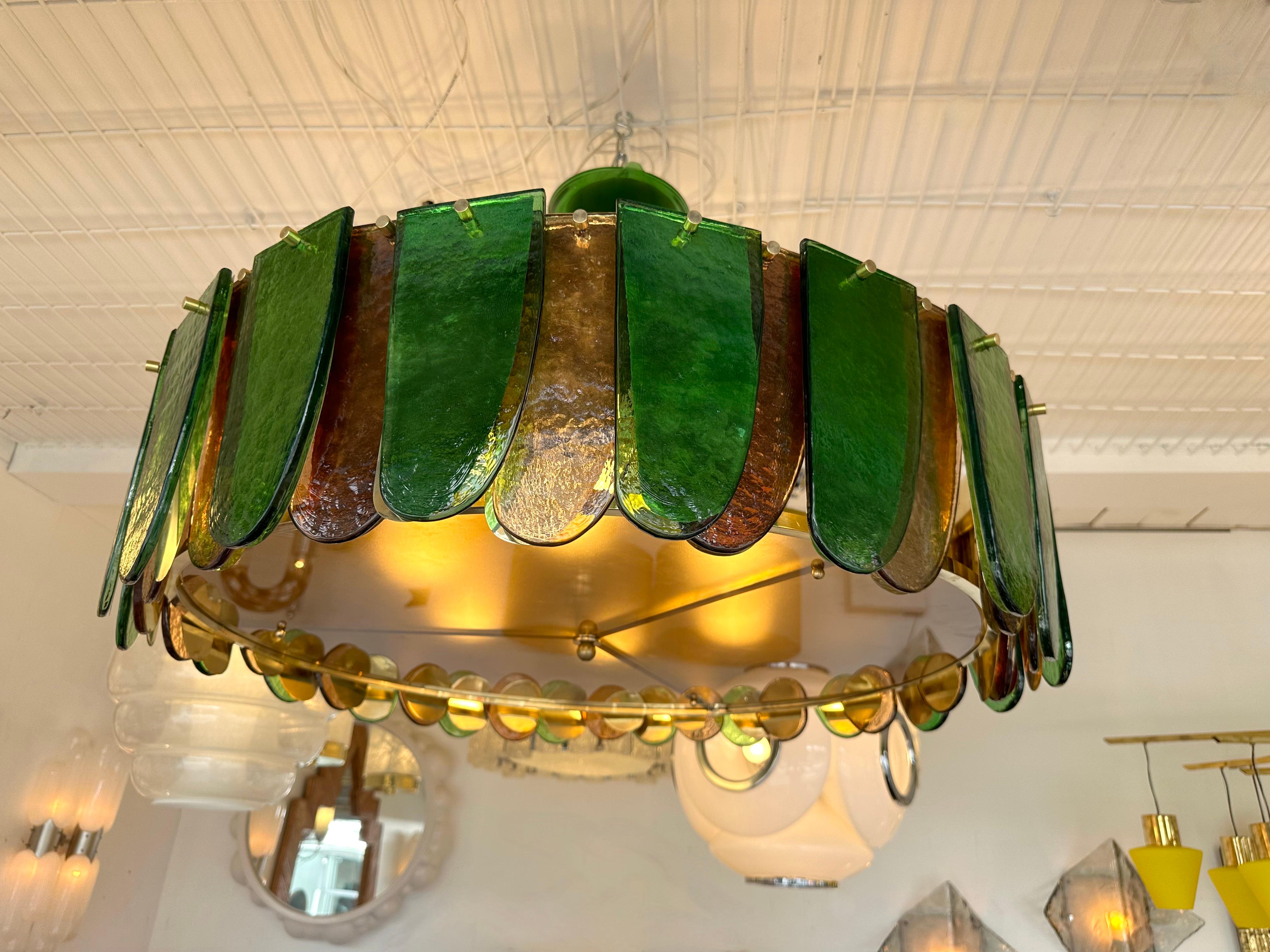Contemporary Chandelier Brass and Murano Glass Blade, Italy For Sale 7