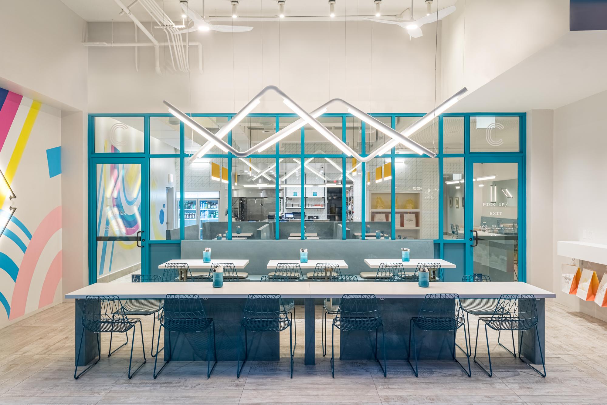 Lampadario / Lampada a sospensione Contemporary 'Pipeline CM9-P' Ottone di P & A In condizioni Nuovo in vendita a Paris, IDF