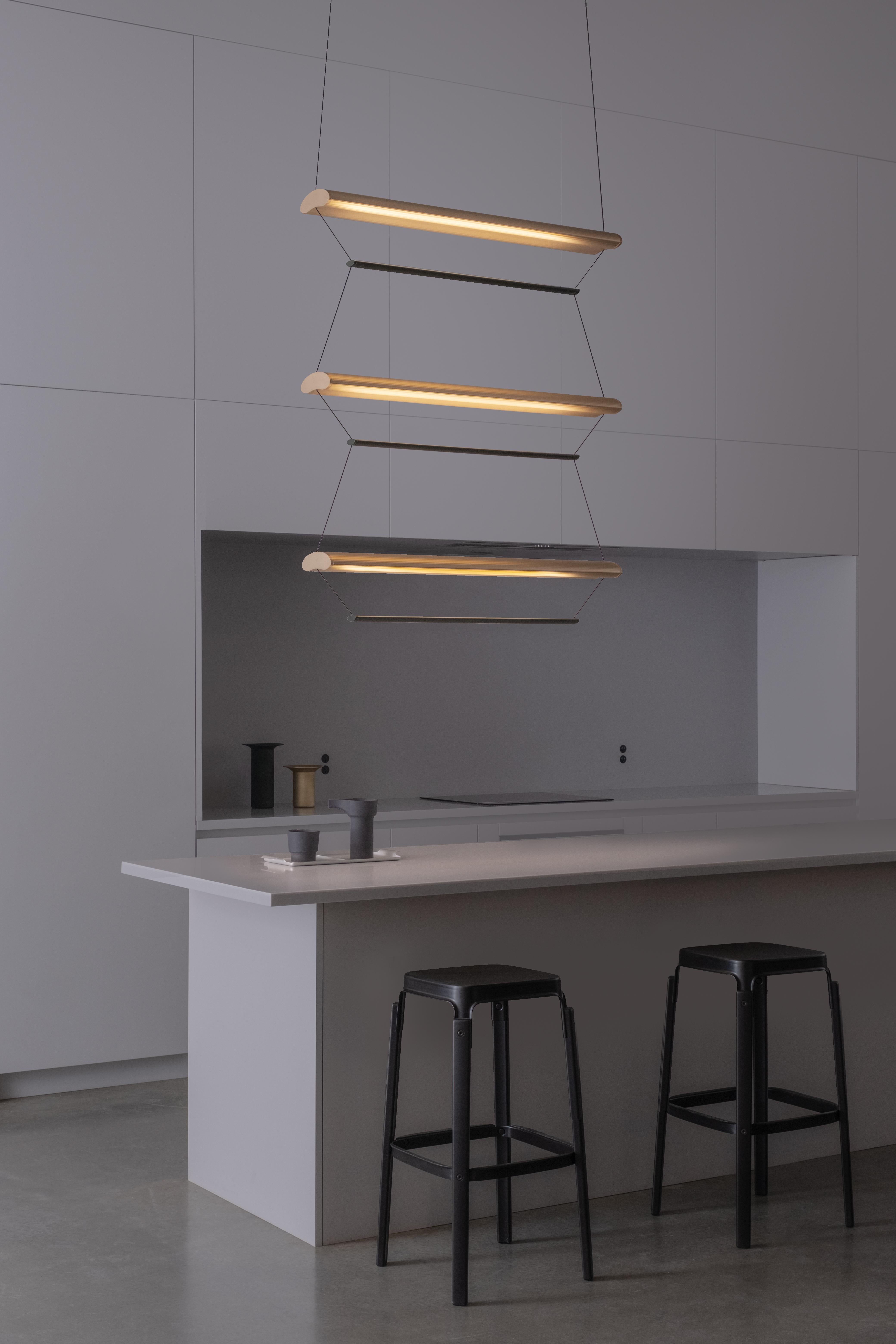 Contemporary Chandelier / Pendant Lamp 'Tier 1', 100, Silver and Sapphire by AND in vendita 6