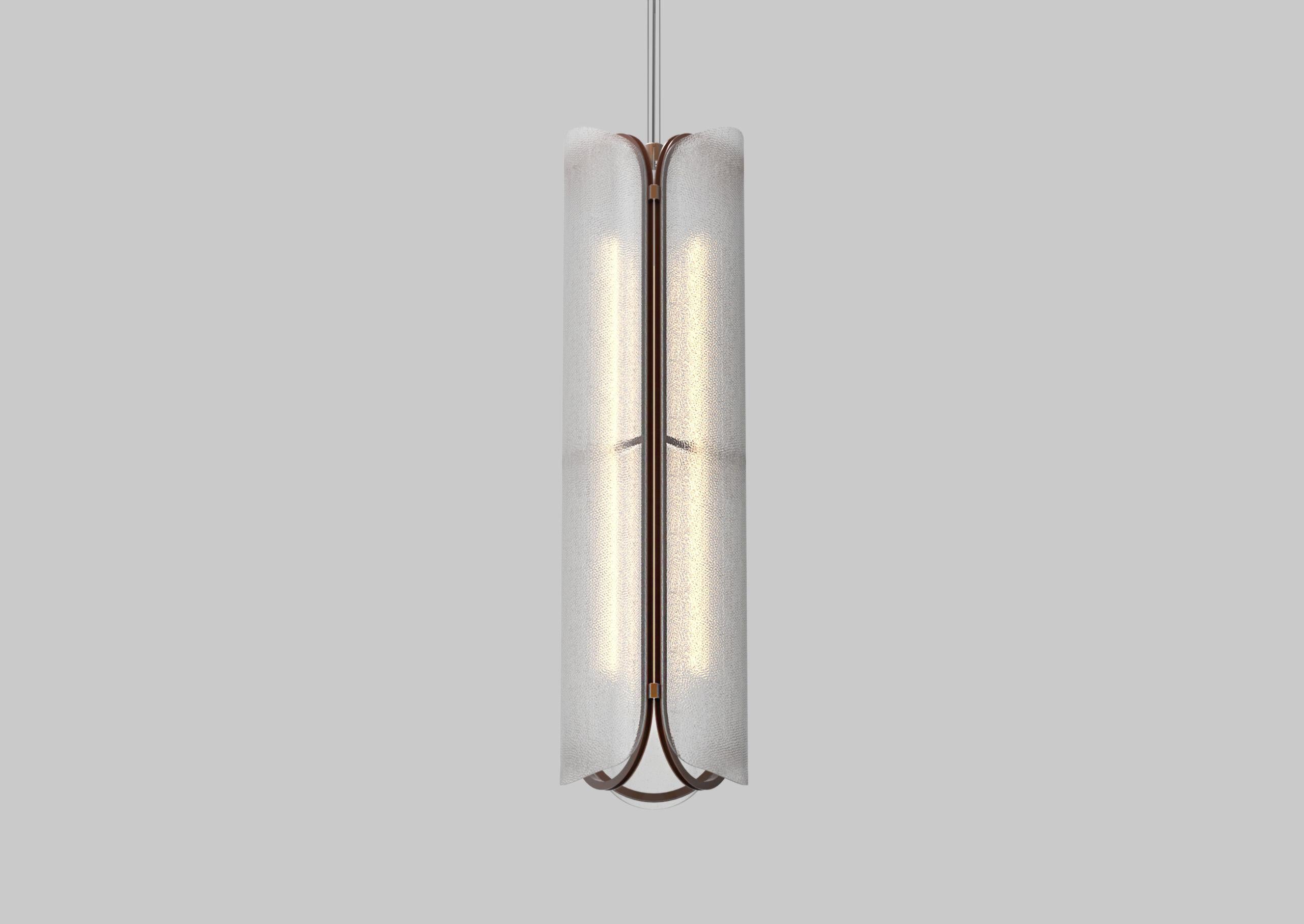 'Vale' Pendant Chandelier 3 - P
Design: Caine Heintzman, Editor: AND Light

Materials
– Aluminum body
– Cast acrylic

Dimensions
102 x Ø 30cm / 40” x Ø 11.75”

Electrical
– Voltage: 110–120V, 220–240V, 110–277V
– Lamping: Integral 20W 24V DC LED CRI