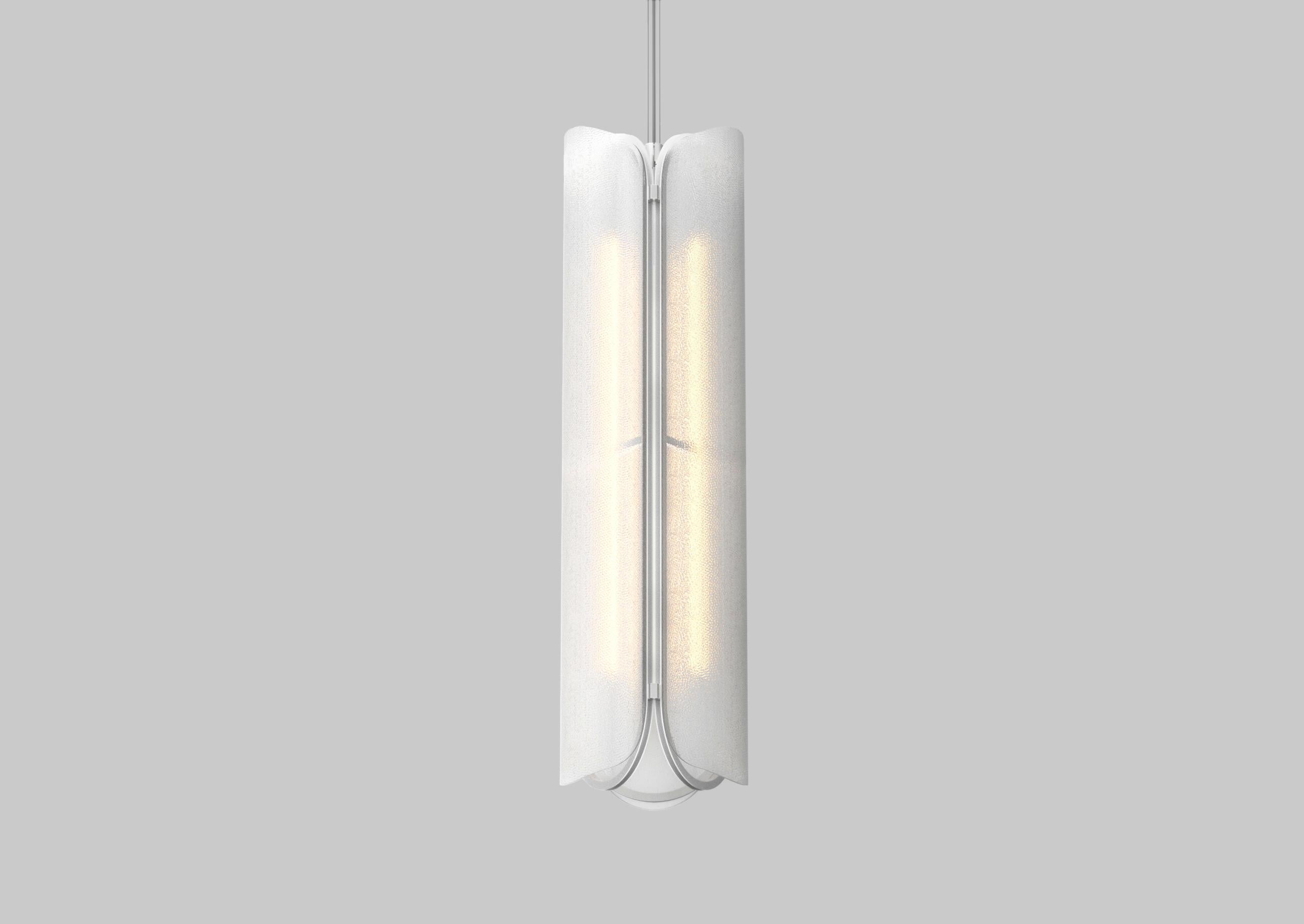 Lampadario a sospensione 'Vale' 3 - P
Design: Caine Heintzman, Editore: AND Light

I materiali
- Corpo in alluminio
- Acrilico fuso

Dimensioni
102 x Ø 30cm / 40