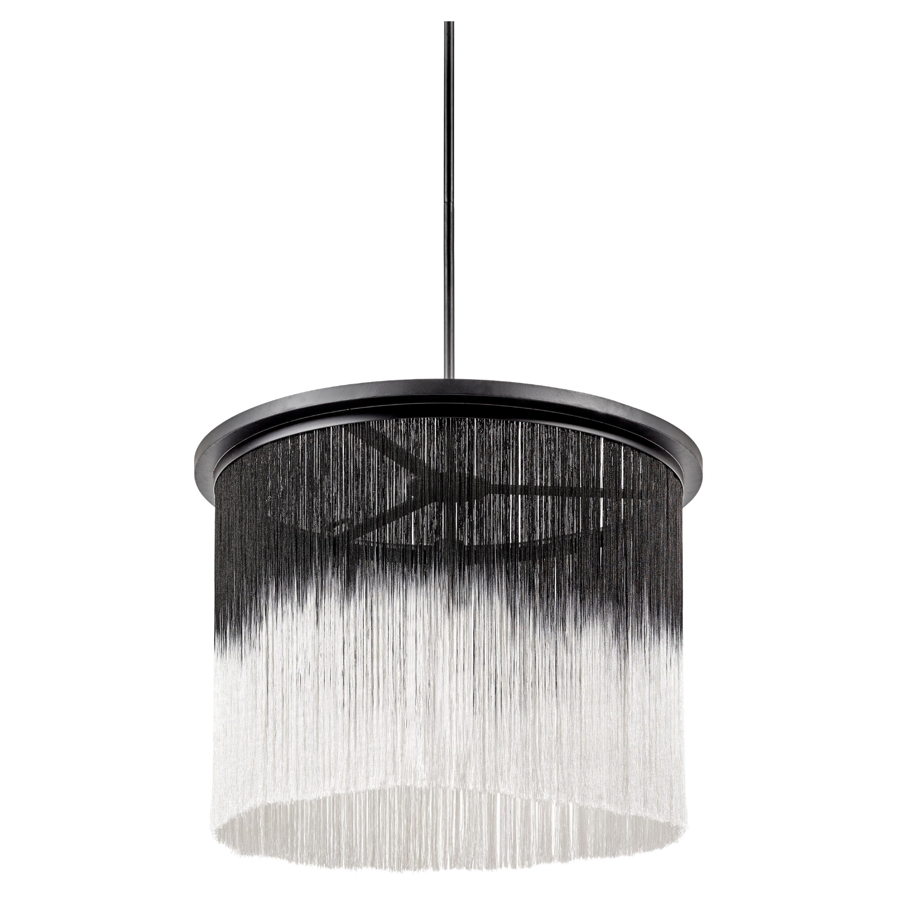 Lampadario contemporaneo 'Wong' in filo bianco/nero di Ann Demeulemeester