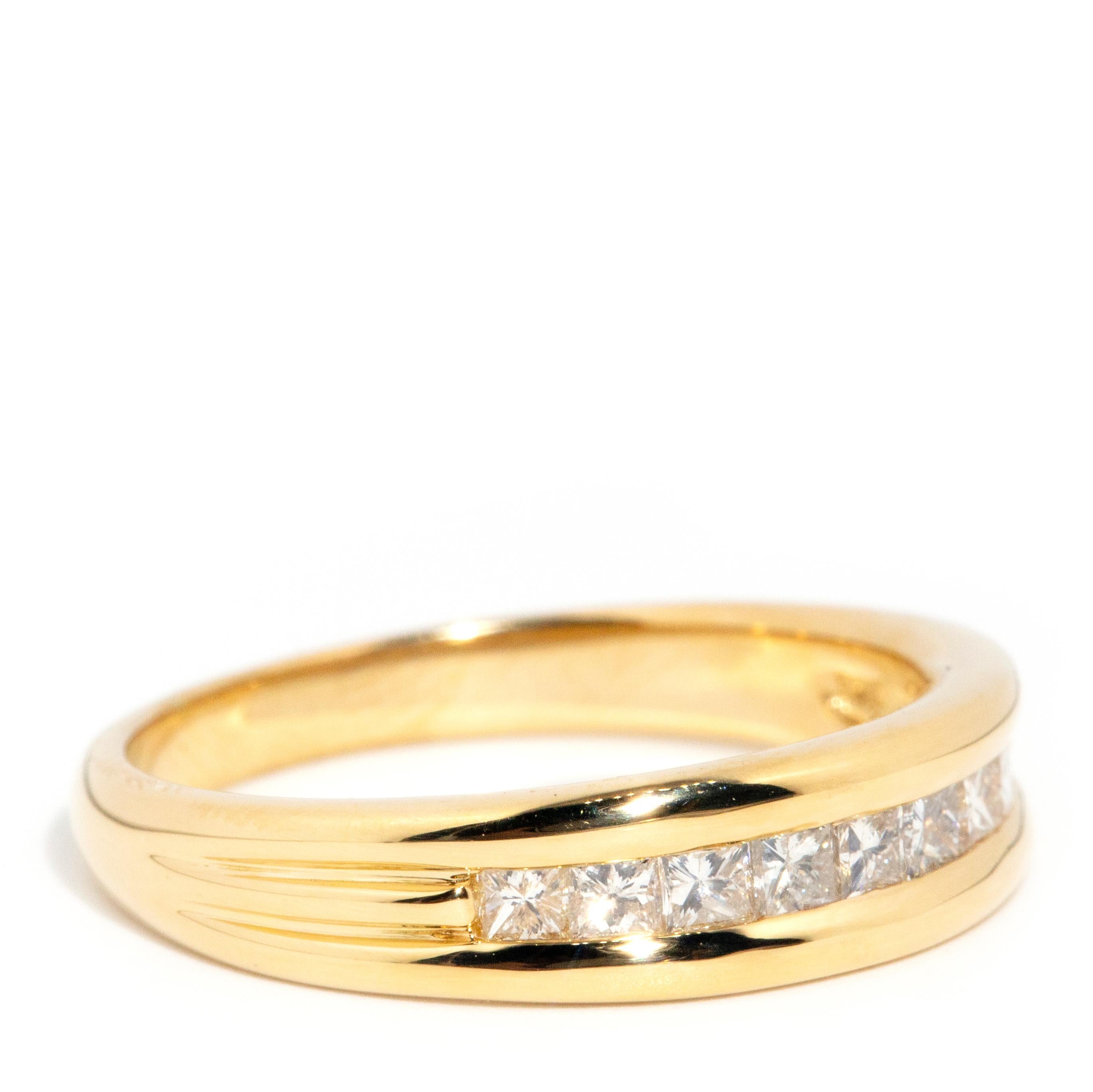 Contemporary Channel Set Princess Cut Diamond 18 Carat Yellow Gold Grooved Ring In Good Condition For Sale In Hamilton, AU