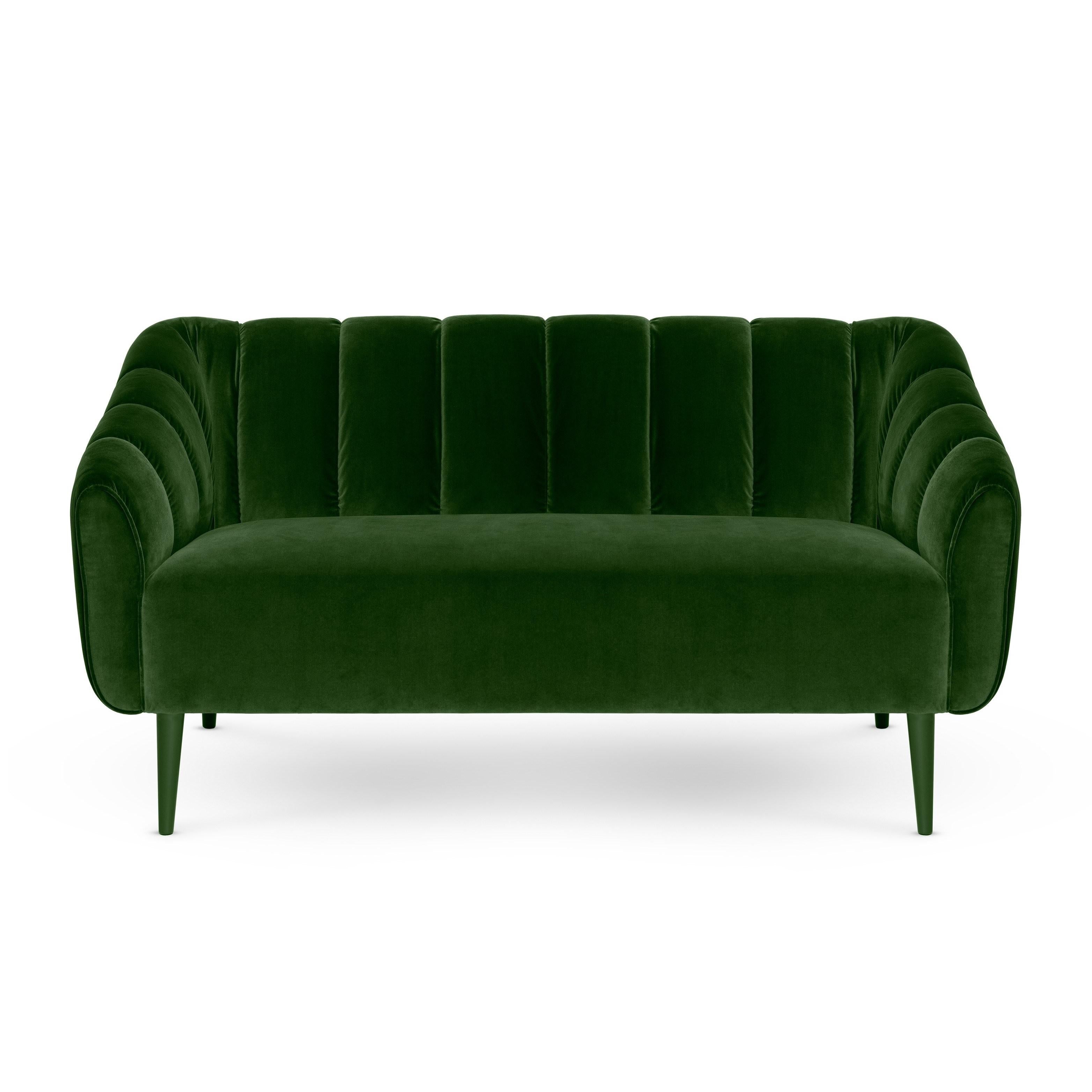 Zeitgenössisches Sofa mit Kanal-Tufting, angeboten in Samt (Portugiesisch) im Angebot