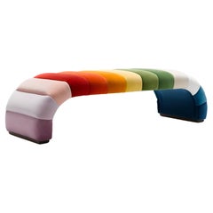 Contemporary Channeled Fleure Bench Laetus mehrfarbig in Samt mit Nussbaum