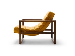 Fauteuil Florence cannelé contemporain en cuir jaune et cadre en noyer huilé
