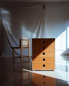 Cómoda moderna contemporánea en cerezo y MDF de Marc Morro