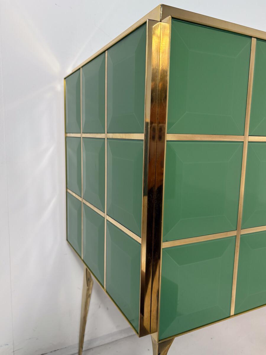 Contemporary Chest, Wood and Glass In Good Condition For Sale In Brussels, BE
