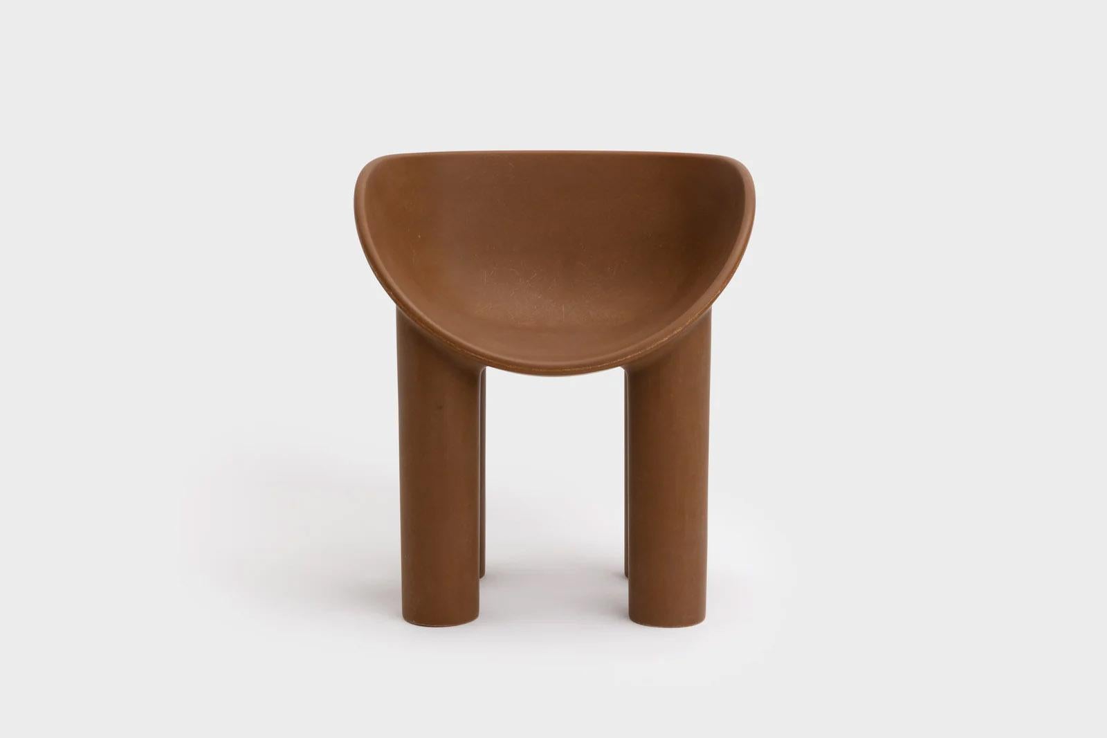Contemporary fiberglass chair - Roly Poly Dining Chair by Faye Toogood. This is shown in the chestnut fiberglass finish. 
Design: Faye Toogood
Material: Fiberglass 
Available also in raw, cream or charcoal finish, please contact us.

The Roly Poly