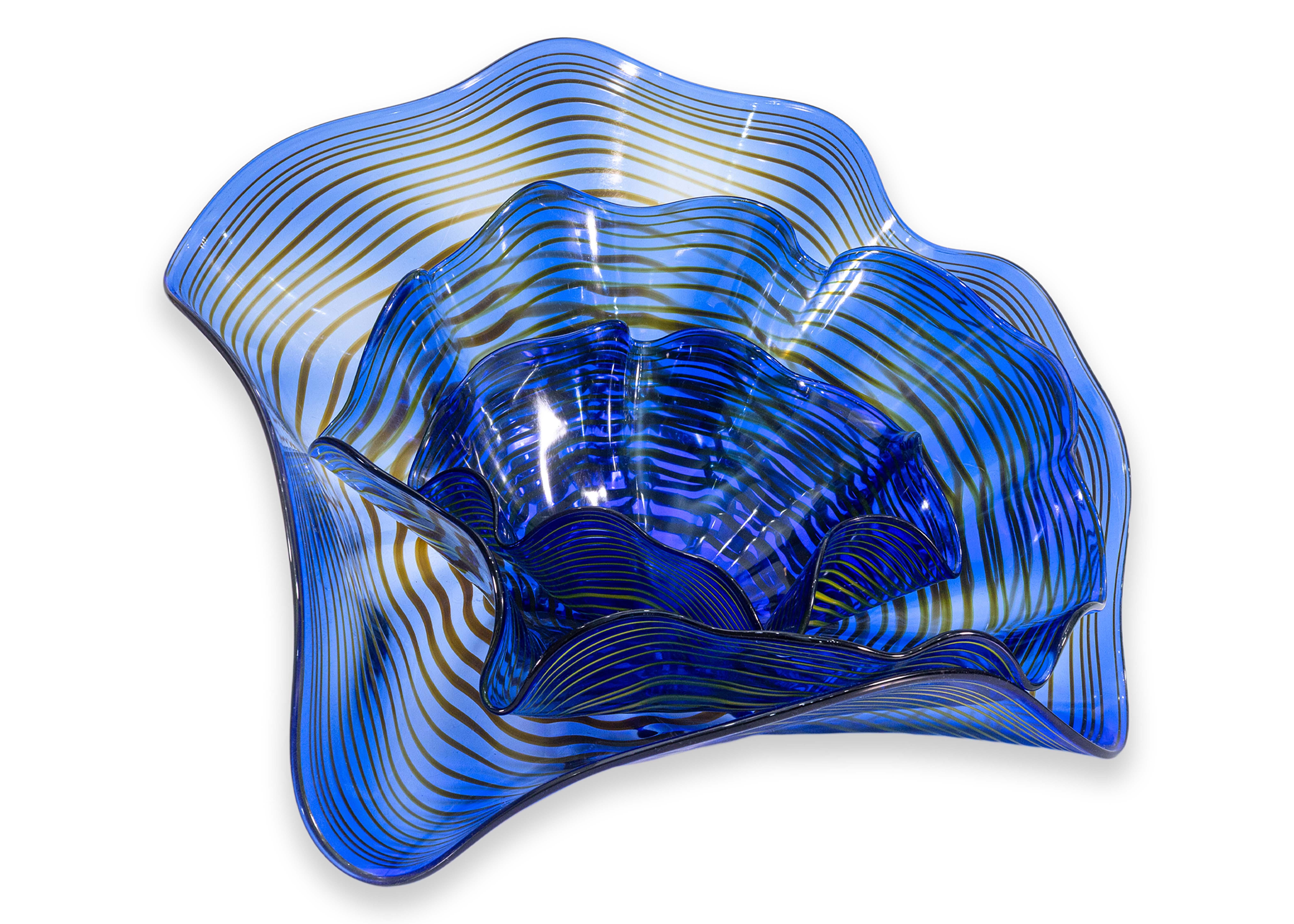 Contemporary Chihuly Style Viz Glass 3pc Hand Blown Blue Glass Table Sculpture For Sale 2