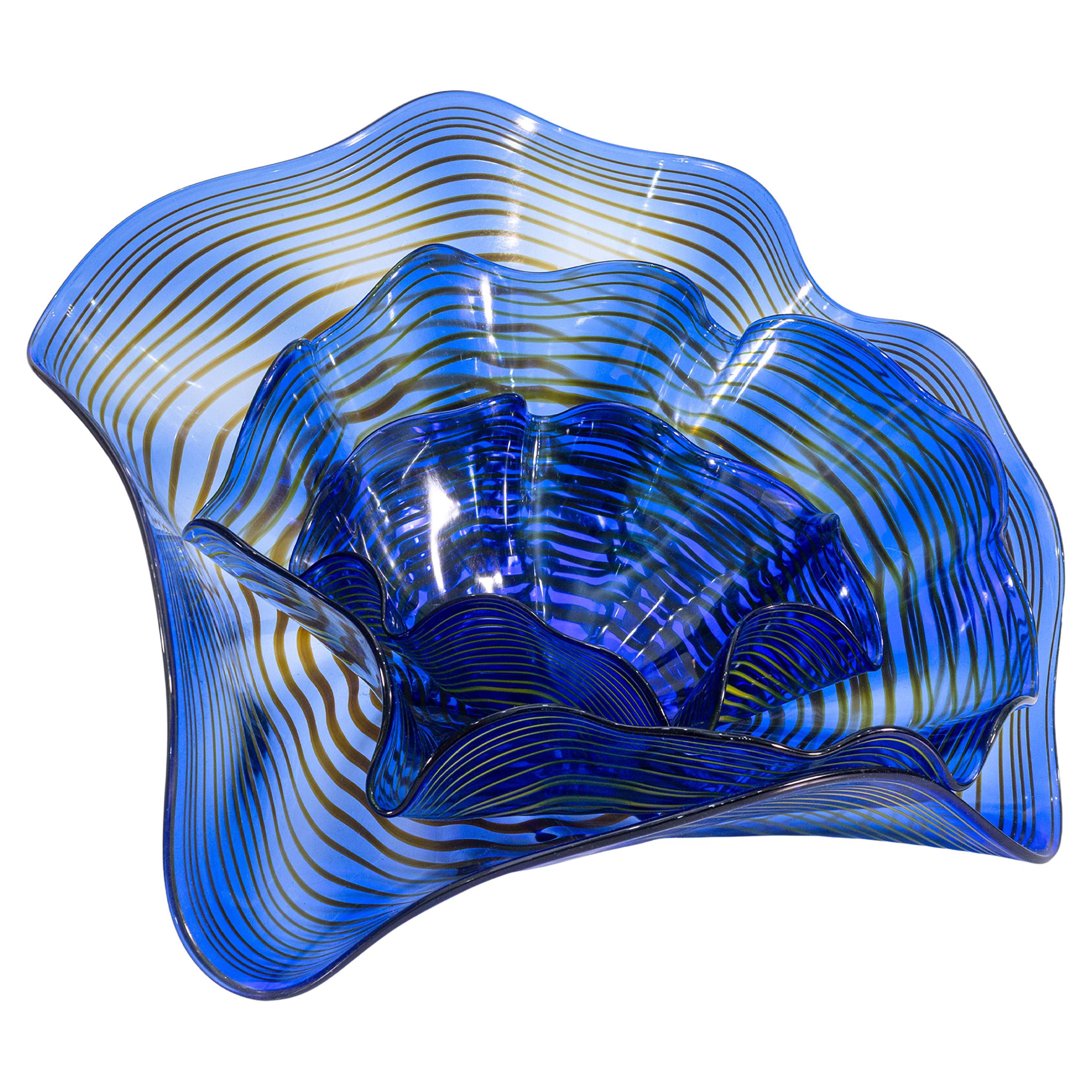Contemporary Chihuly Style Viz Glass 3pc Hand Blown Blue Glass Table Sculpture For Sale