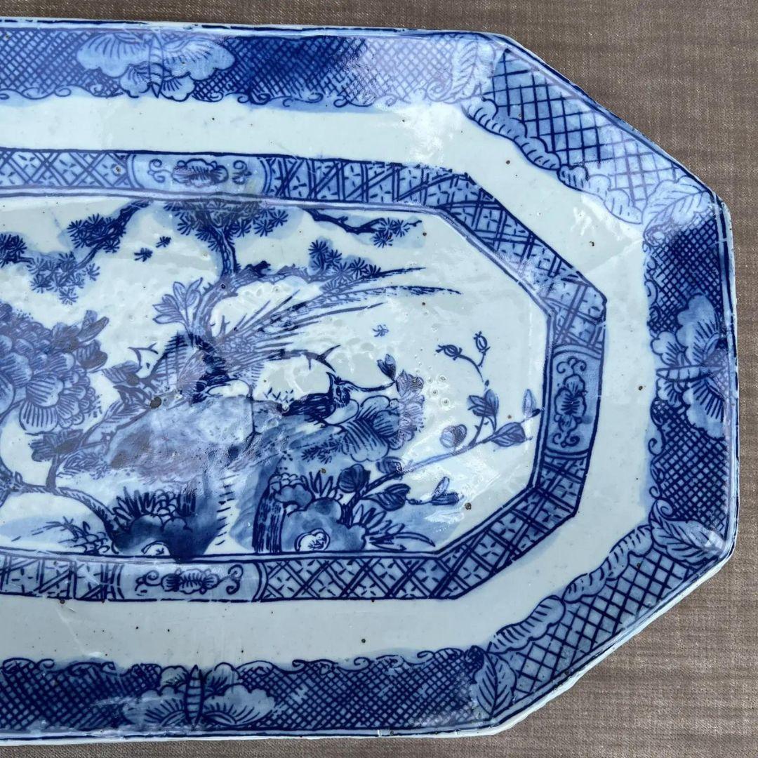 Chinese Contemporary Chinoiserie Cut Corner Plate With Bird Motif