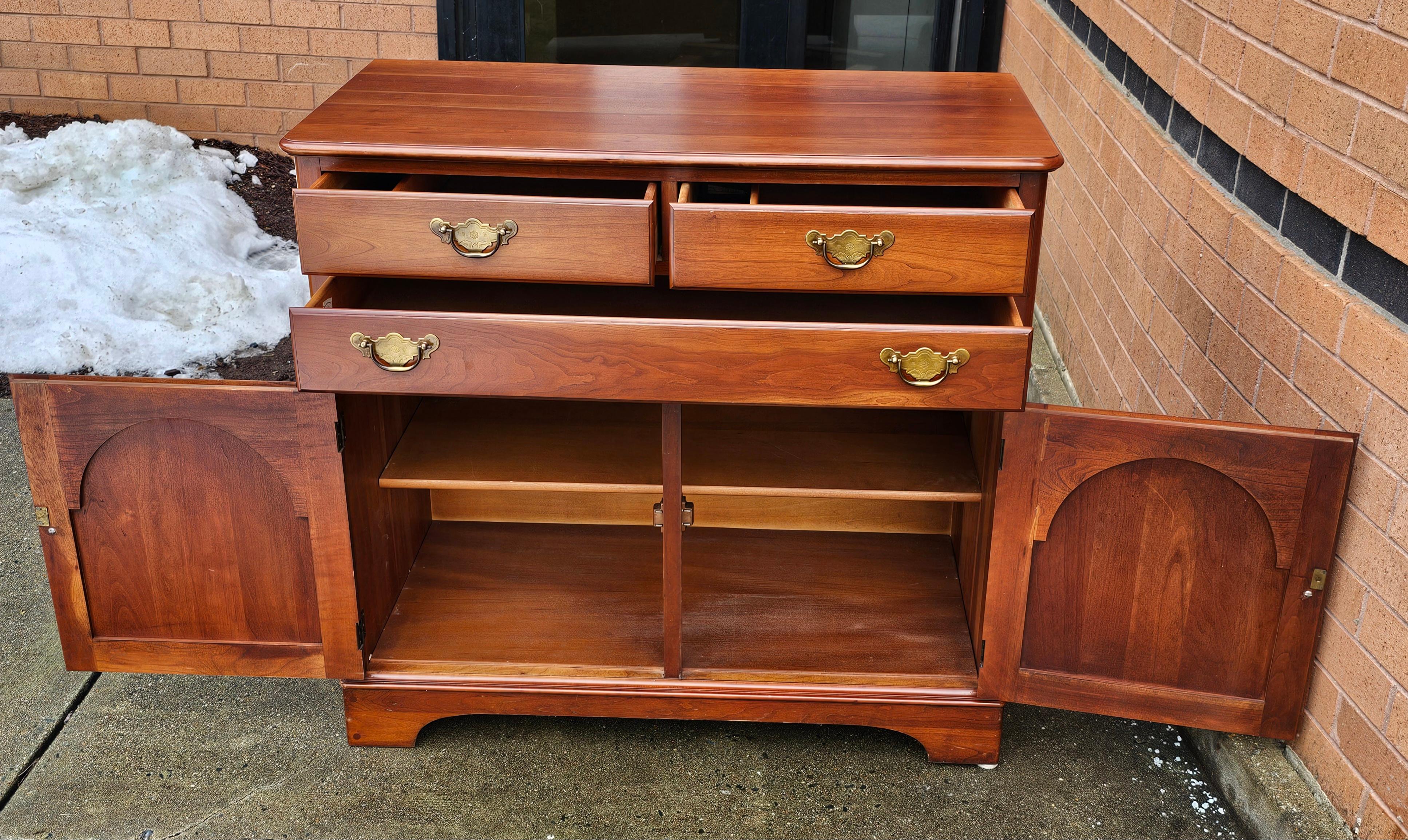 American Pennsylvania House Chippendale Style Side Cabinet Buffet For Sale
