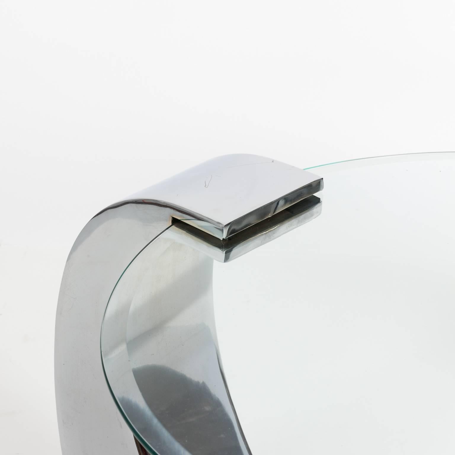 Contemporary Chrome and Glass Circular Table For Sale 1
