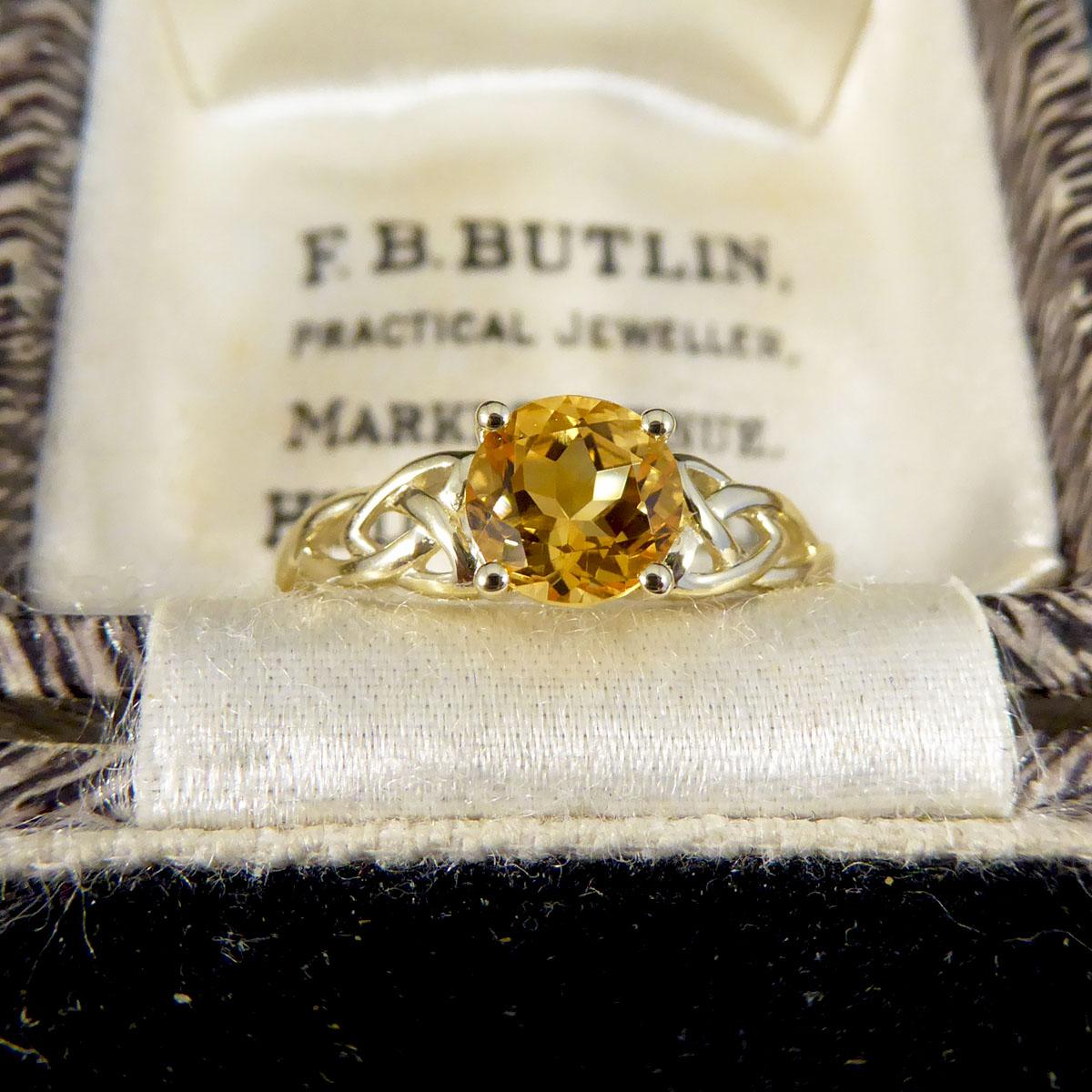 Contemporary Citrine Single Stone Ring with Detailed Shoulders 9ct Yellow Gold 4