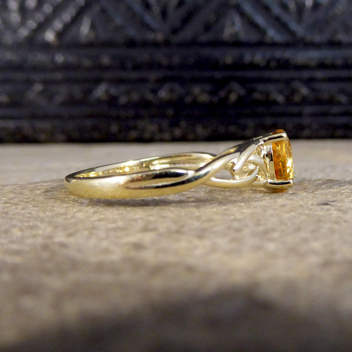 Edwardian Contemporary Citrine Single Stone Ring with Detailed Shoulders 9ct Yellow Gold