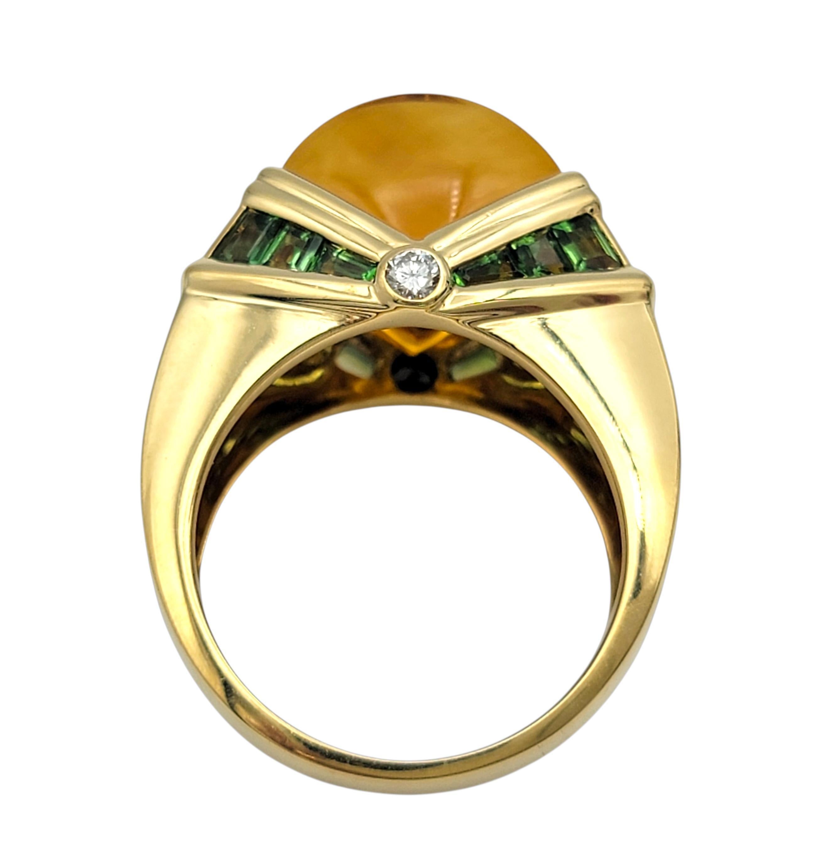 Bague cocktail contemporaine en or jaune 18 carats, citrine, tsavorite et diamant en vente 1