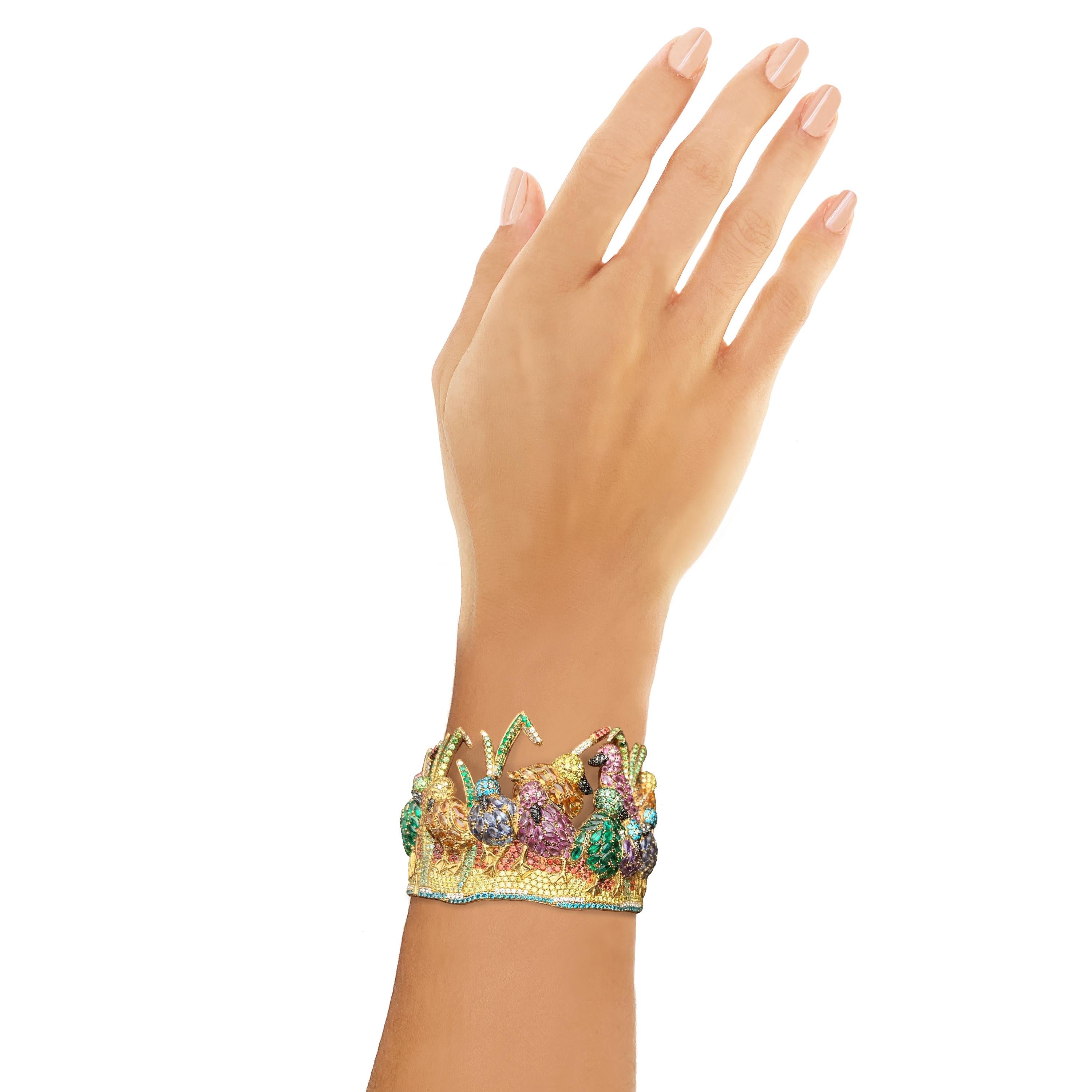 Rosior one-off Multicolor Gemstone Bracelet Hand Chiseled and set in Yellow Gold In New Condition In Porto, PT