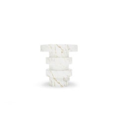 Contemporary Classic Calacatta Gold Marble Table Small by Masquespacio