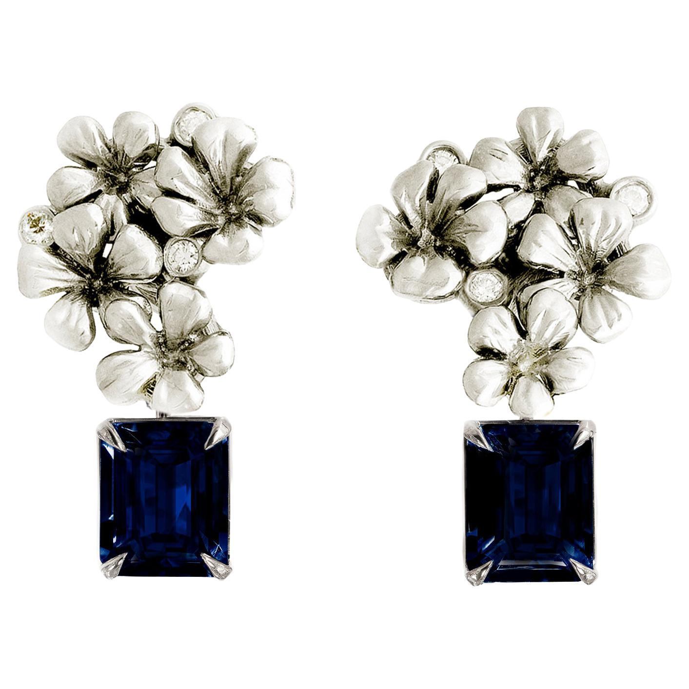 Contemporary Clip-On Earrings in 18 Karat White Gold with Natural Sapphires
