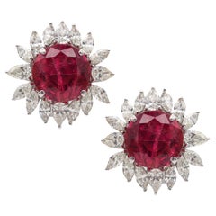 CONTEMPORARY Clips-On Earrings In 18Kt Gold And 20.16 Ctw Rubellites & Diamonds
