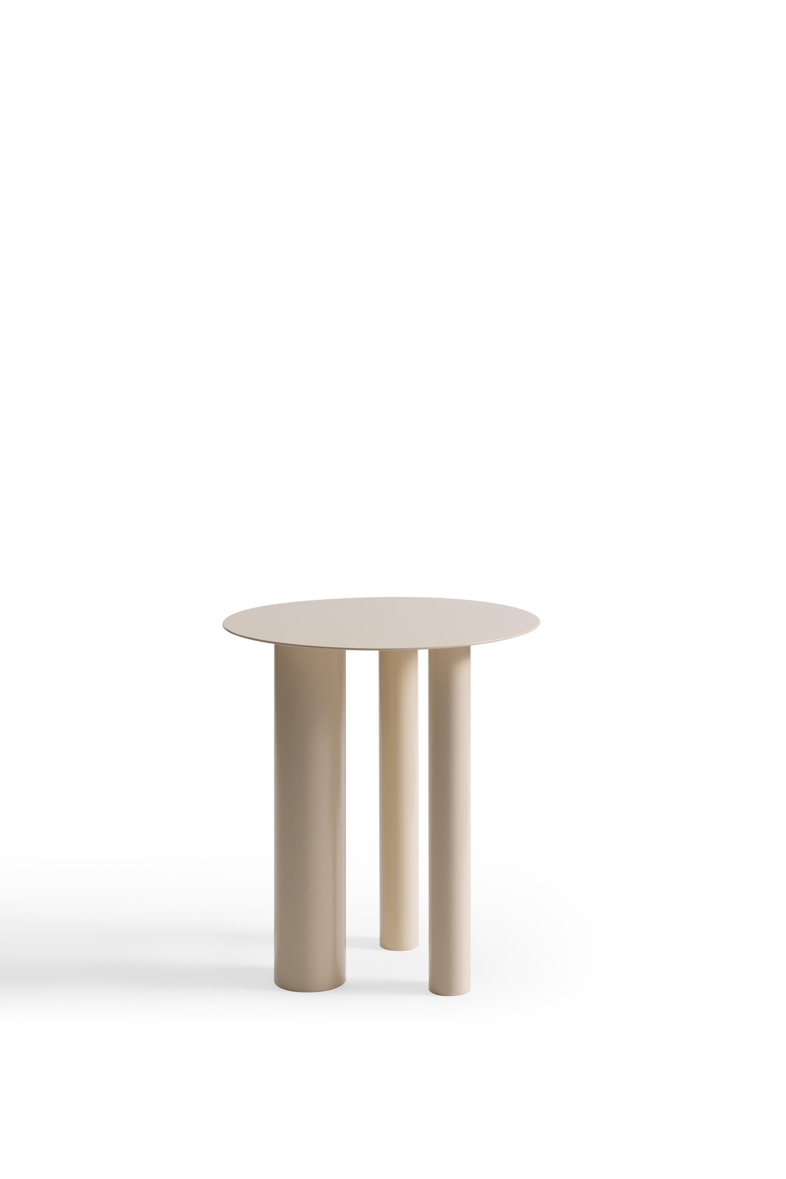 Peint Table basse ou d'appoint contemporaine 'Brandt CS2' par NOOM, Blanc en vente
