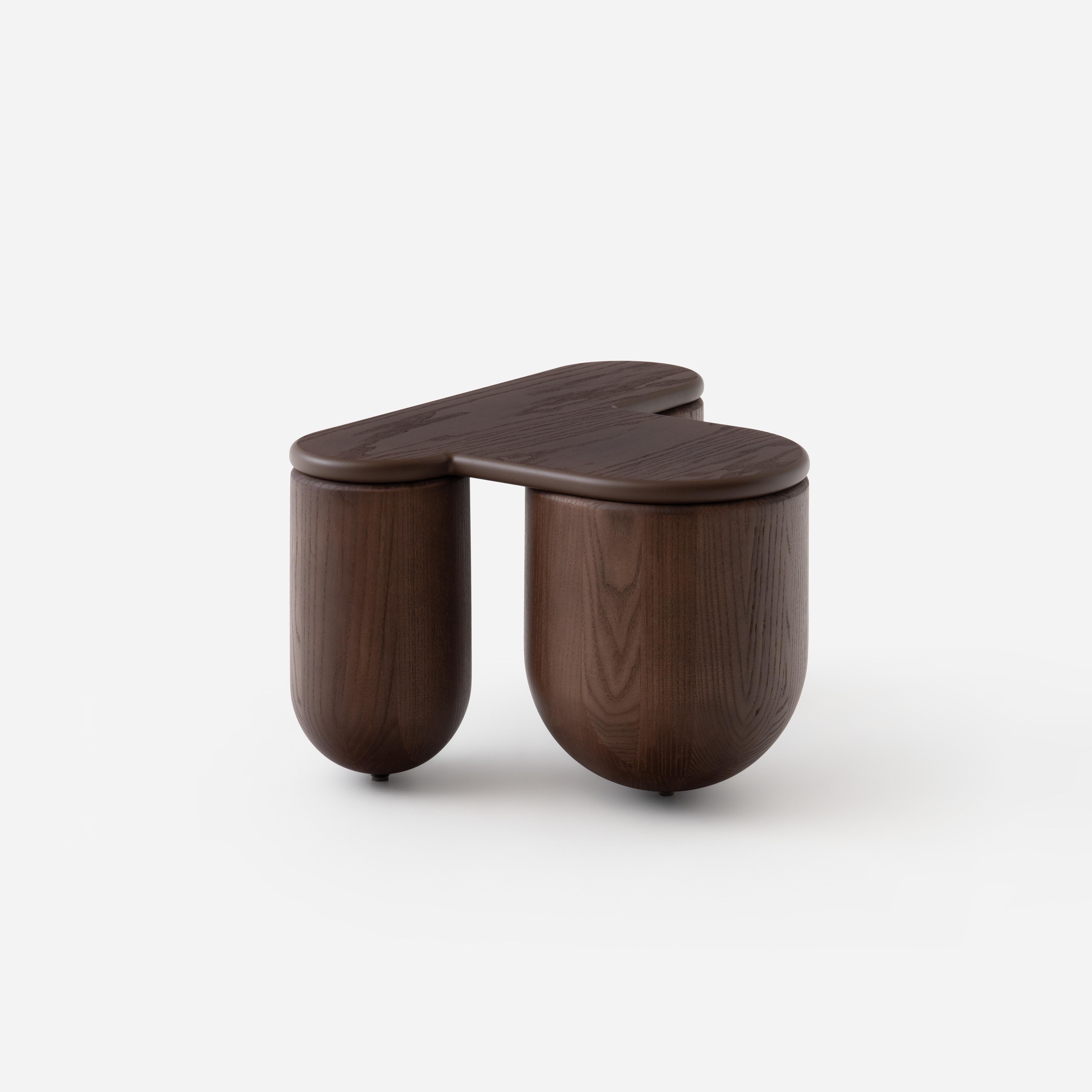 Table basse ou d'appoint contemporaine 'Hello 2' par NOOM, bois de frêne, Brown en vente 2