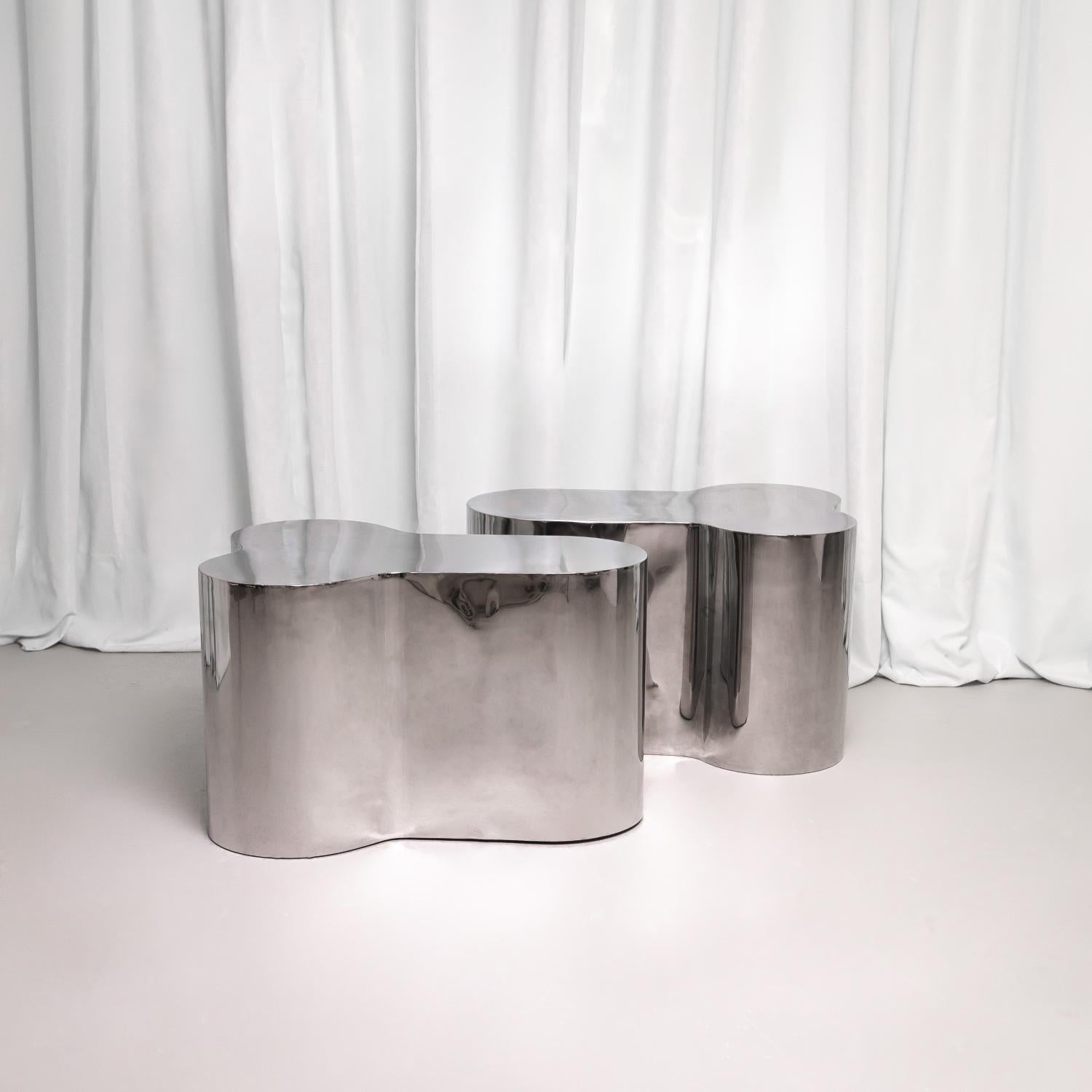 Ukrainien Table basse contemporaine 'Lovedick SST' (Polished) par Oitoproducts en vente