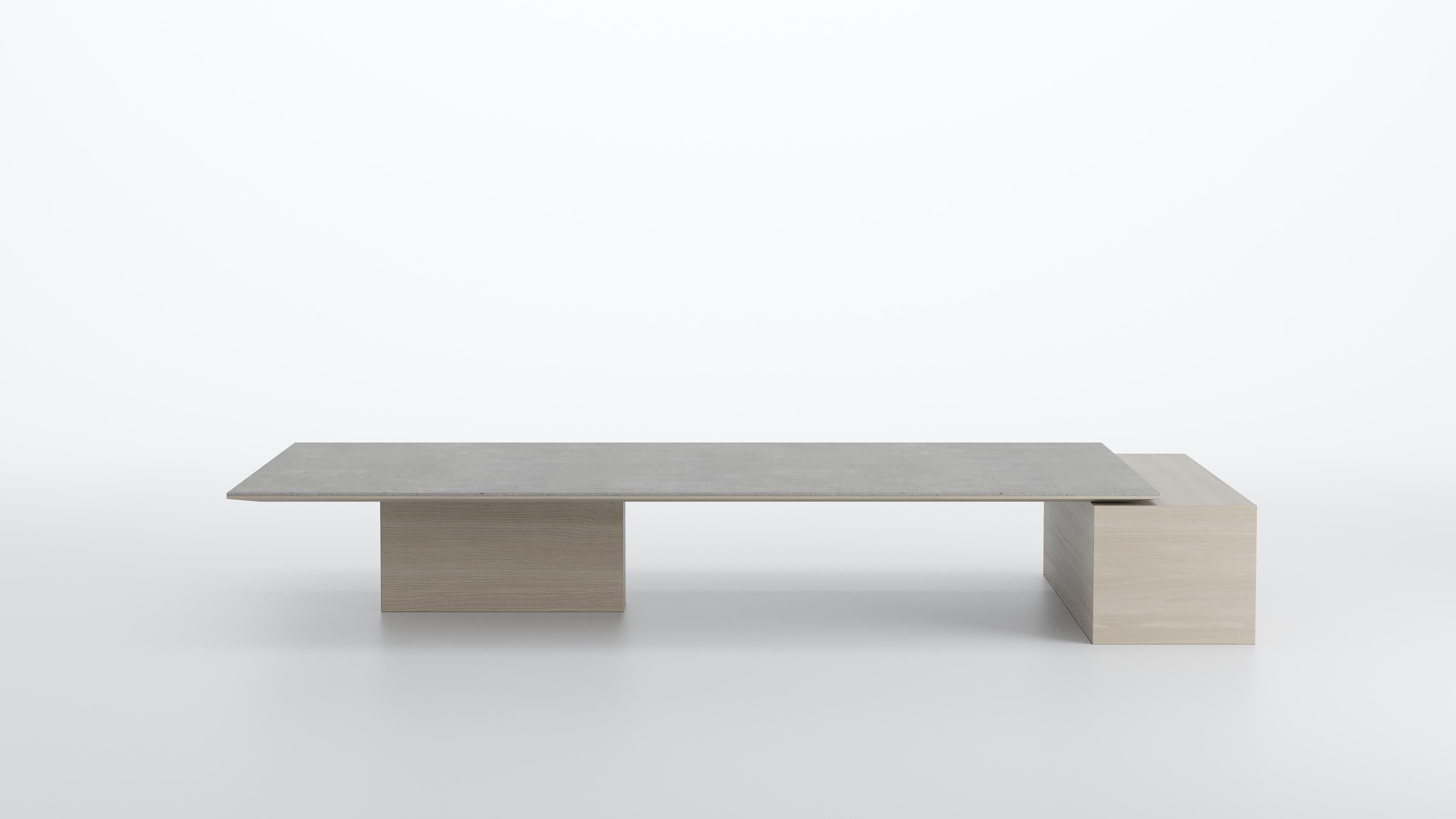 Céramique Table basse contemporaine 'Purezza' avec plateau en céramique par Nero en vente